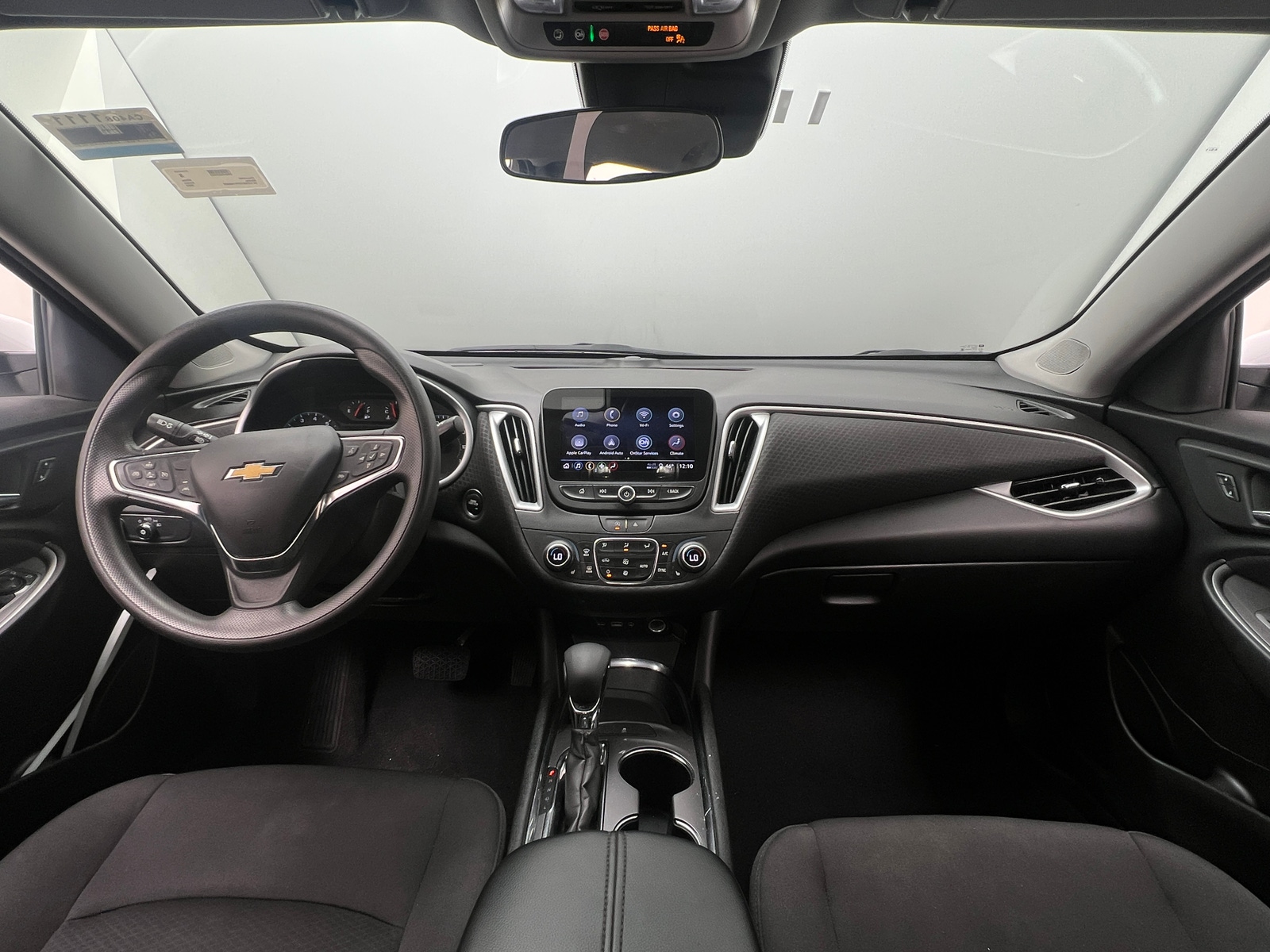 Thumbnail: 2023 Chevrolet Malibu - 3