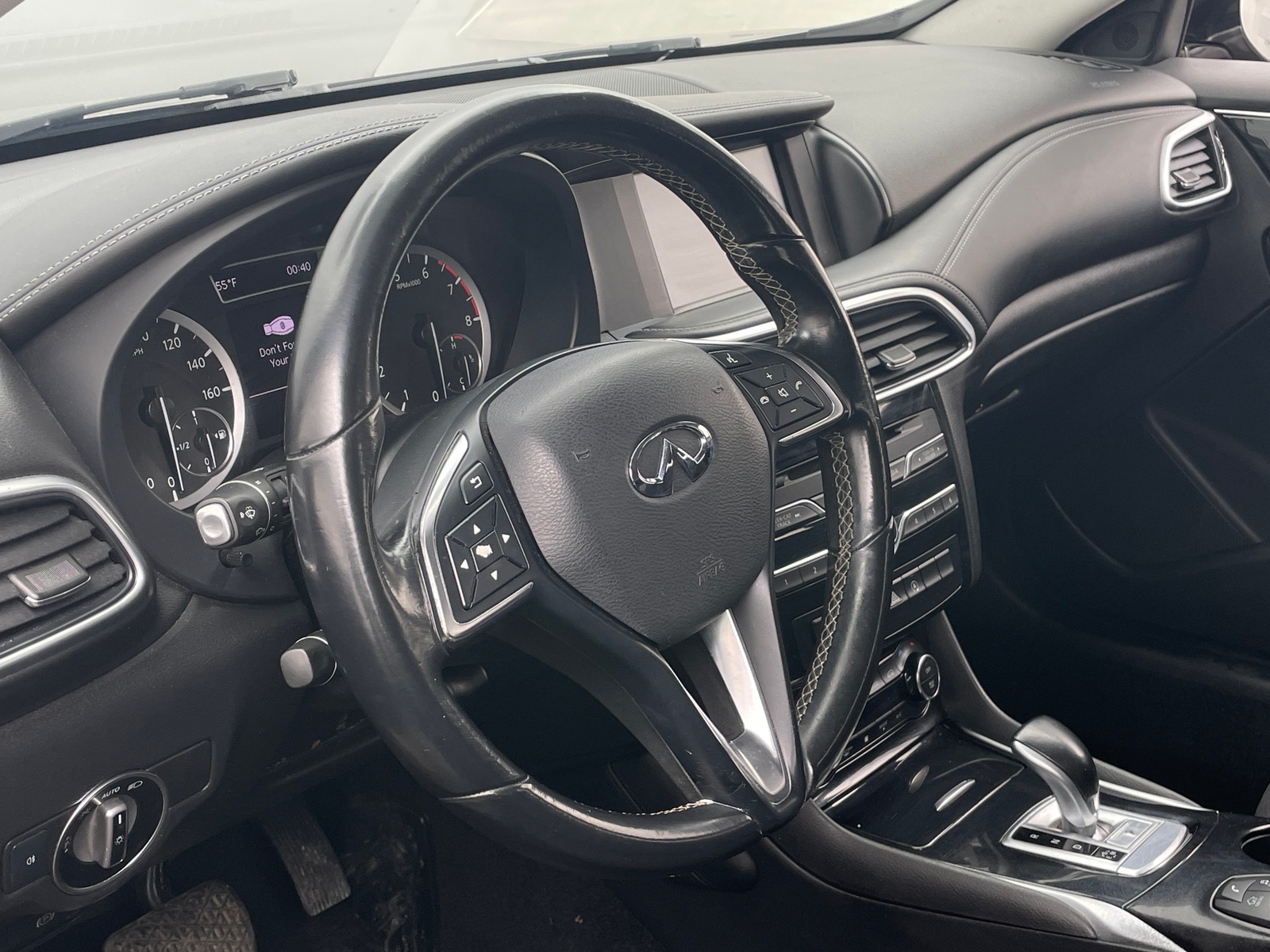 Thumbnail: 2017 INFINITI QX30 - 5