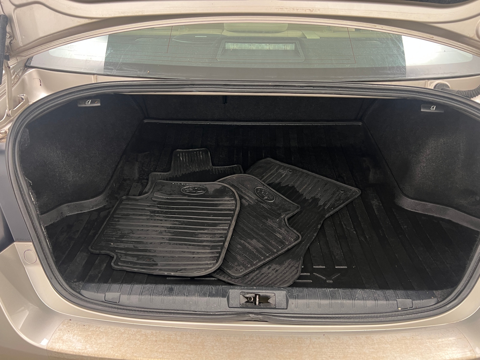 Thumbnail: 2015 Subaru Legacy - 6