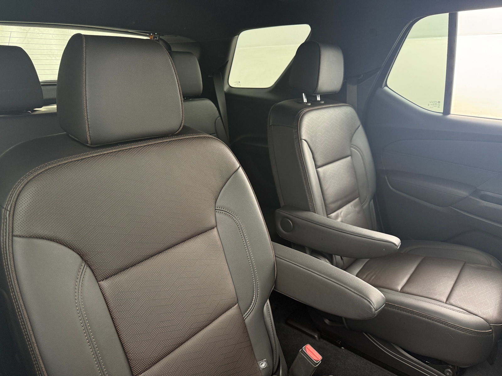 Thumbnail: 2022 Chevrolet Traverse - 5