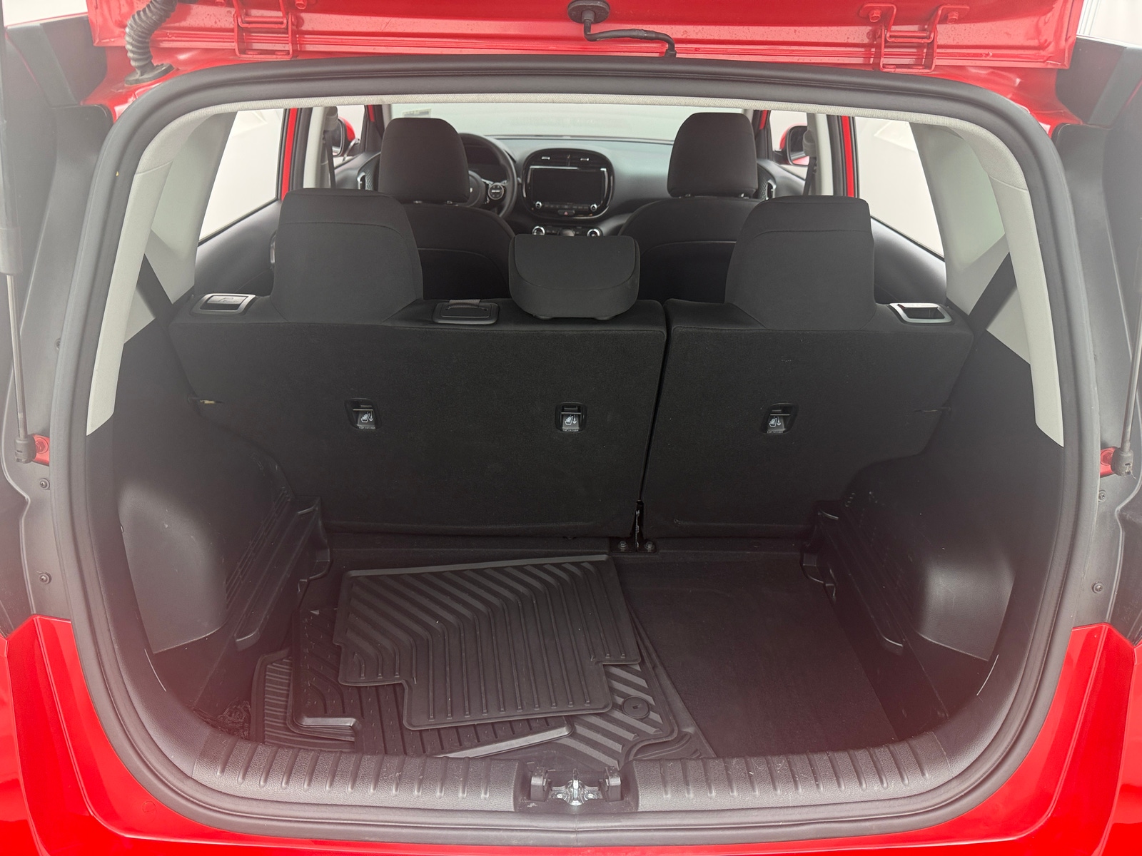 Thumbnail: 2023 Kia Soul - 7