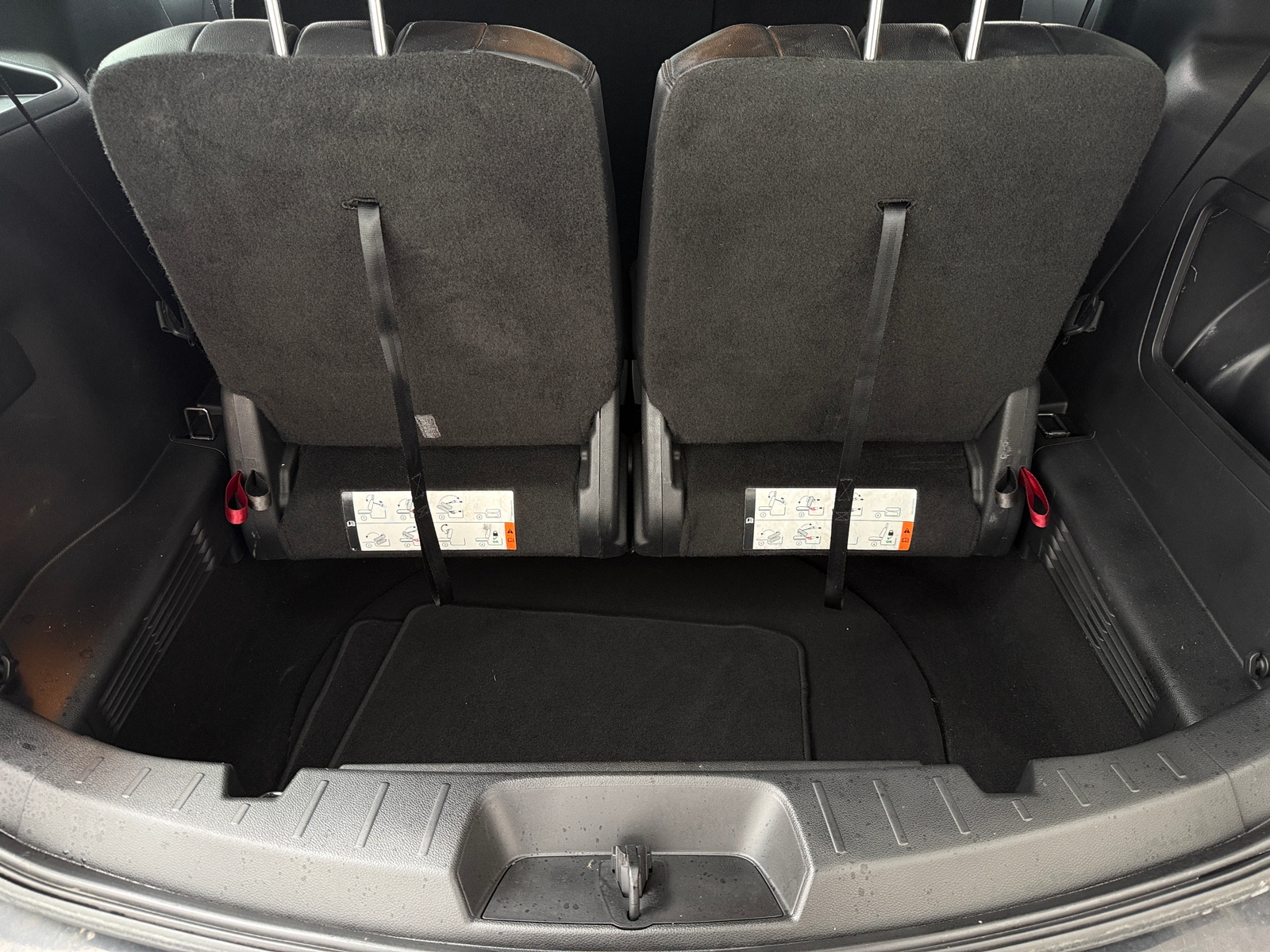 Thumbnail: 2016 Ford Explorer - 6