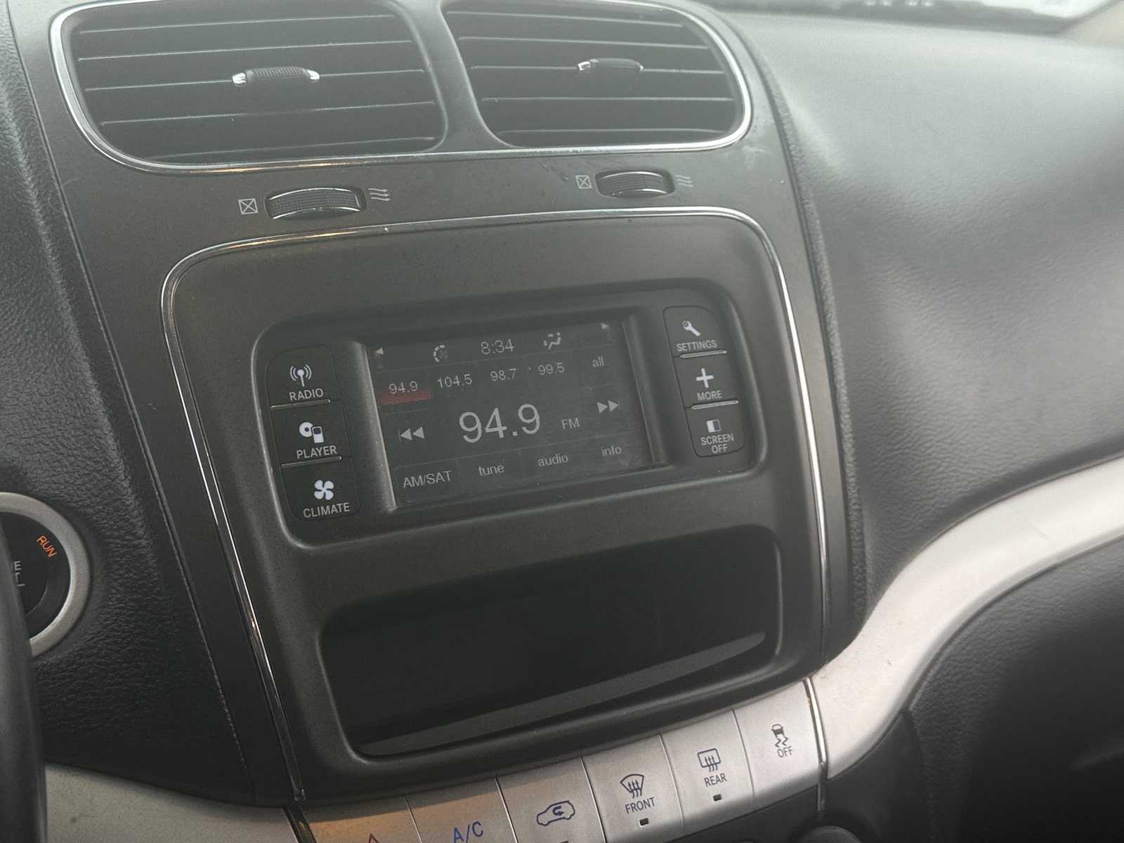 Thumbnail: 2020 Dodge Journey - 4