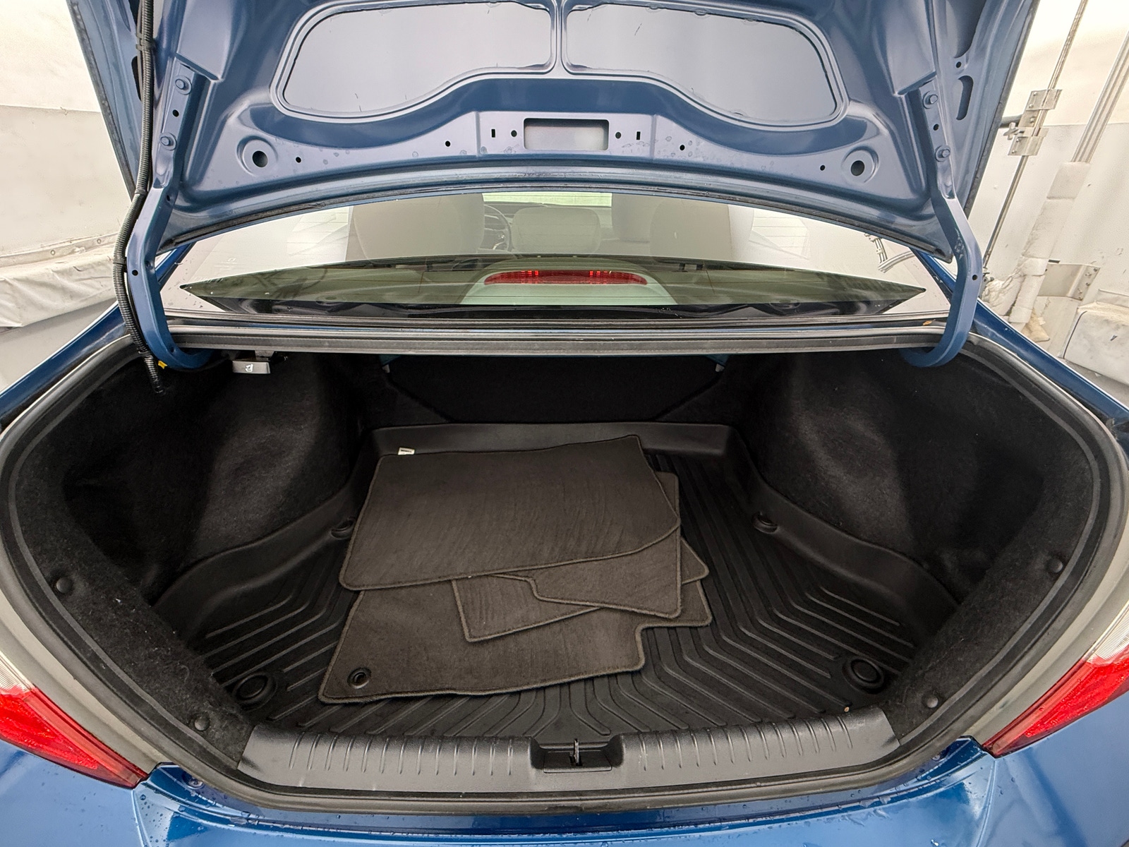 Thumbnail: 2012 Honda Civic - 7