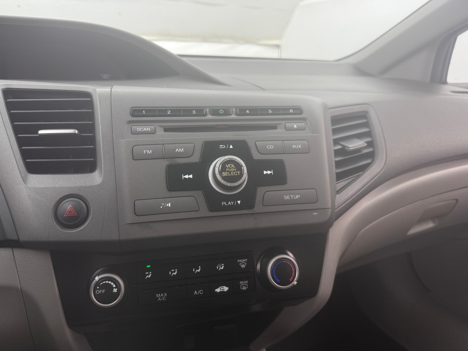 Thumbnail: 2012 Honda Civic - 4