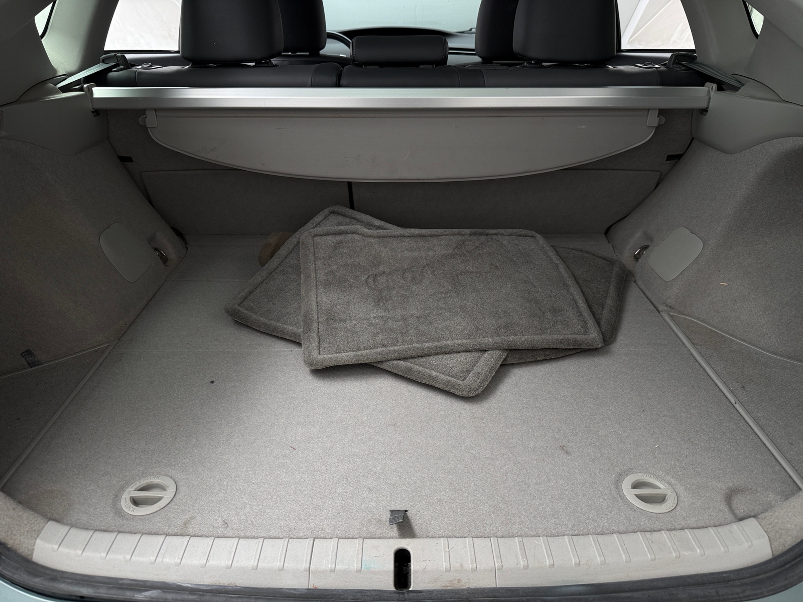 Thumbnail: 2014 Toyota Prius - 7