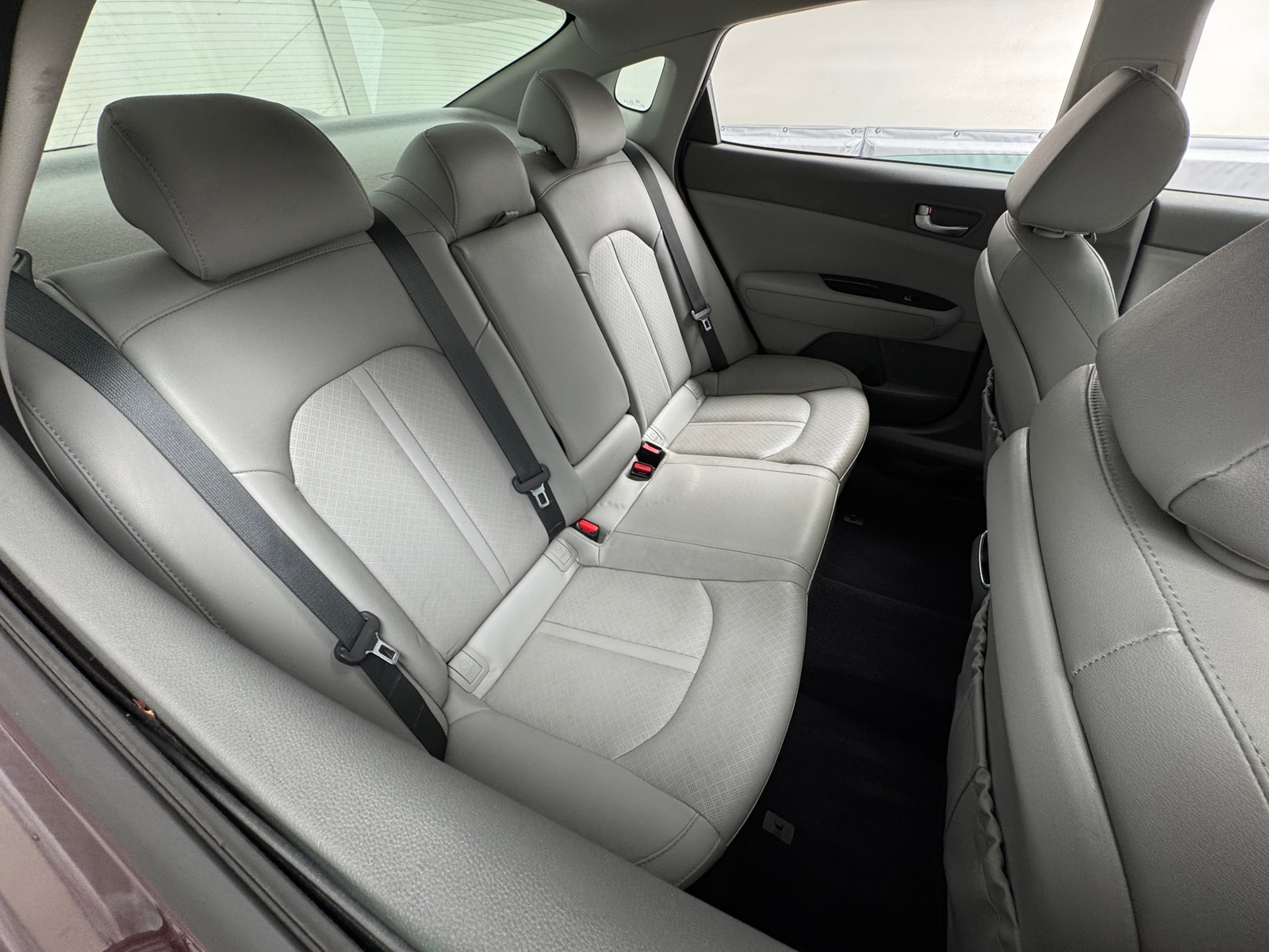 Thumbnail: 2017 Kia Optima - 5