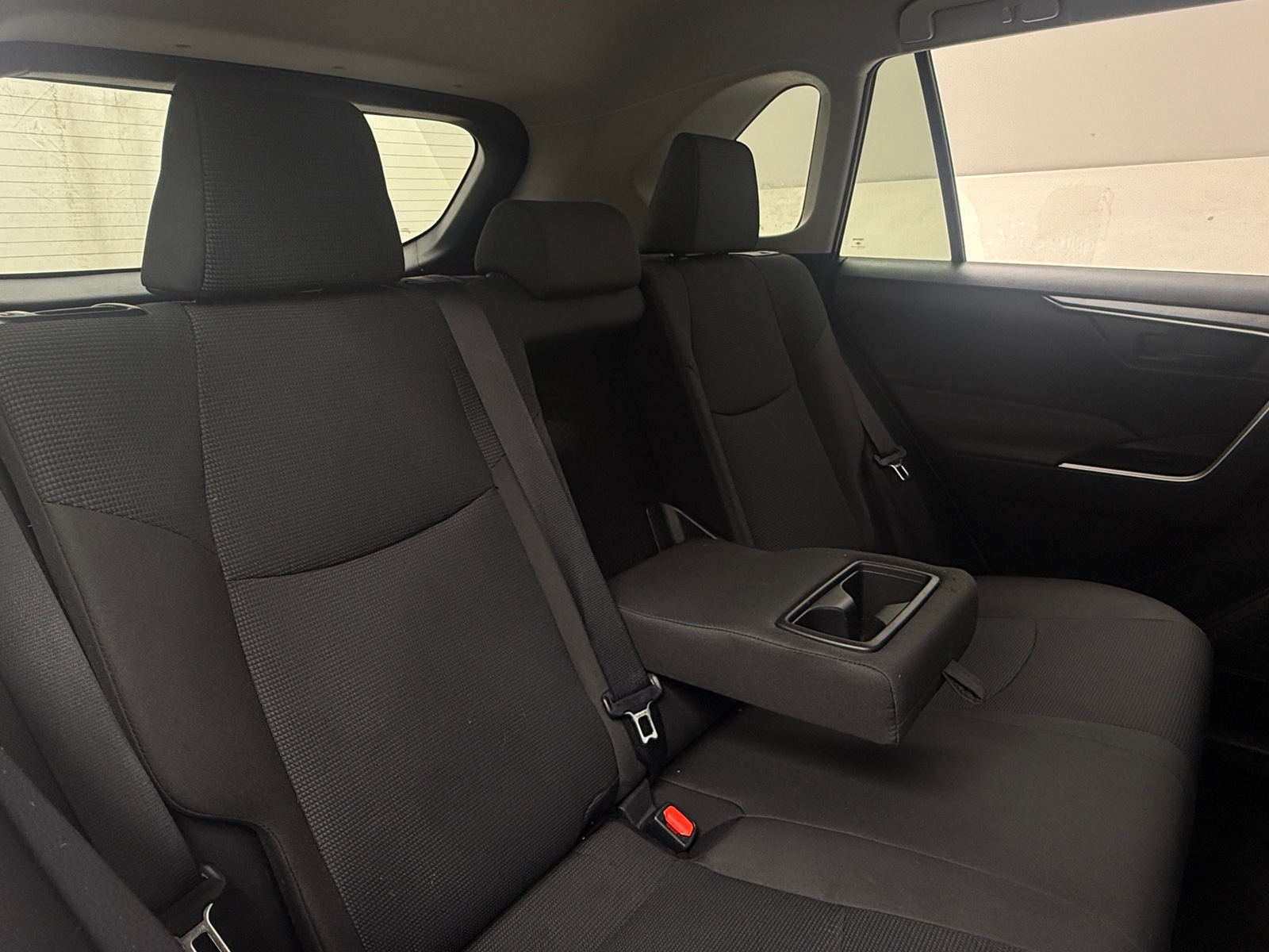 Thumbnail: 2021 Toyota RAV4 - 6