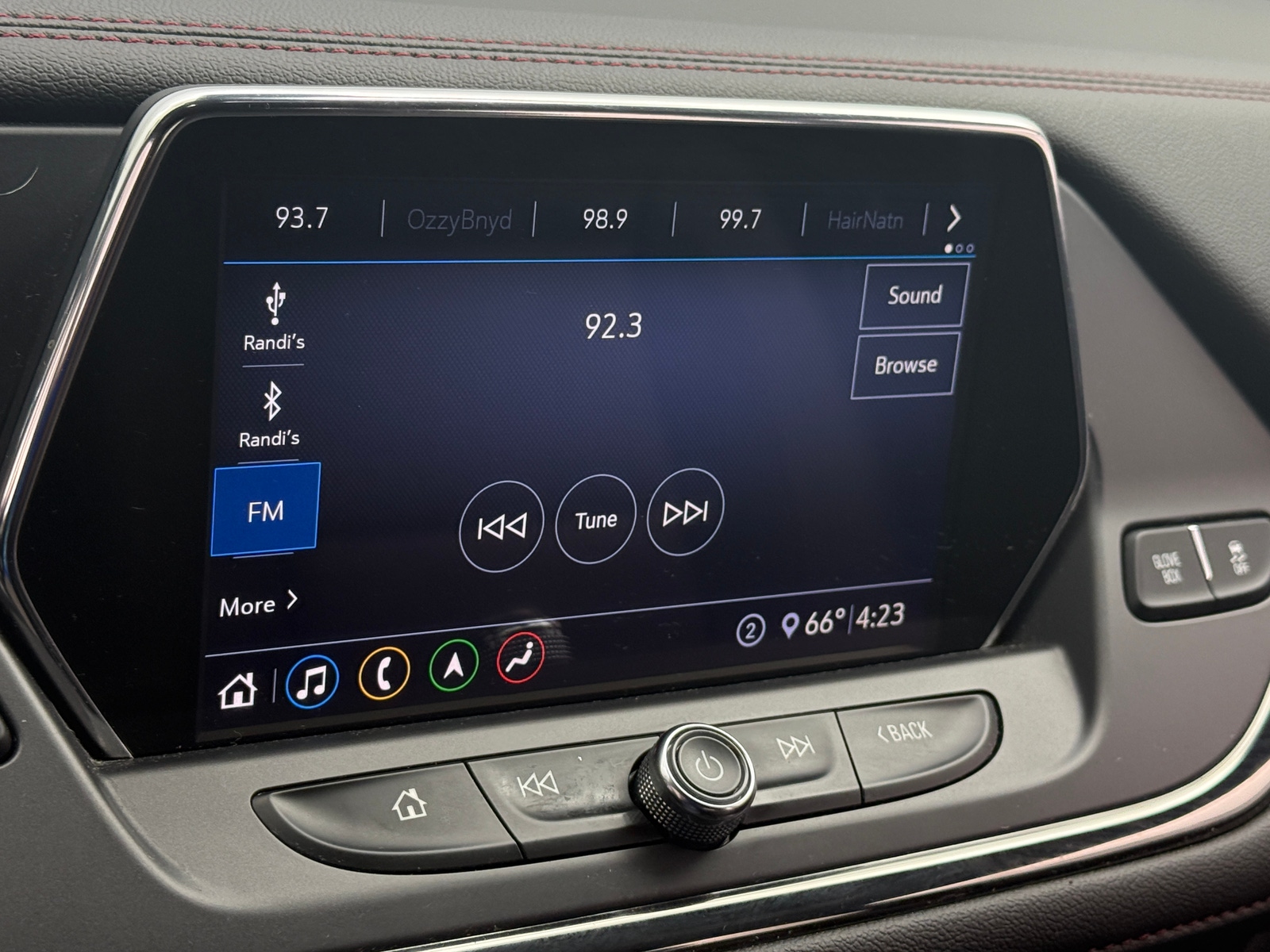 Thumbnail: 2020 Chevrolet Blazer - 3