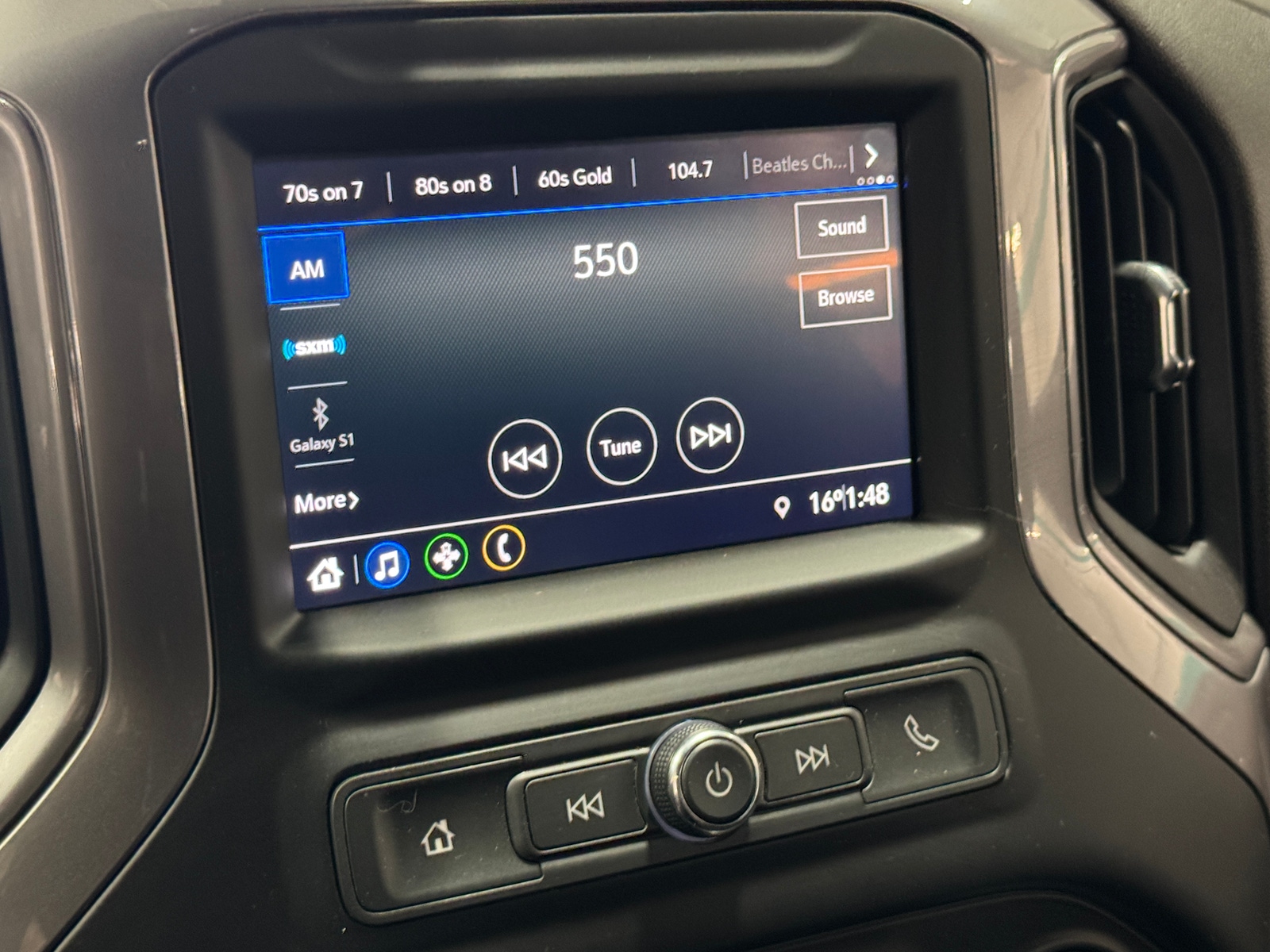 Thumbnail: 2022 Chevrolet Silverado 1500 - 4