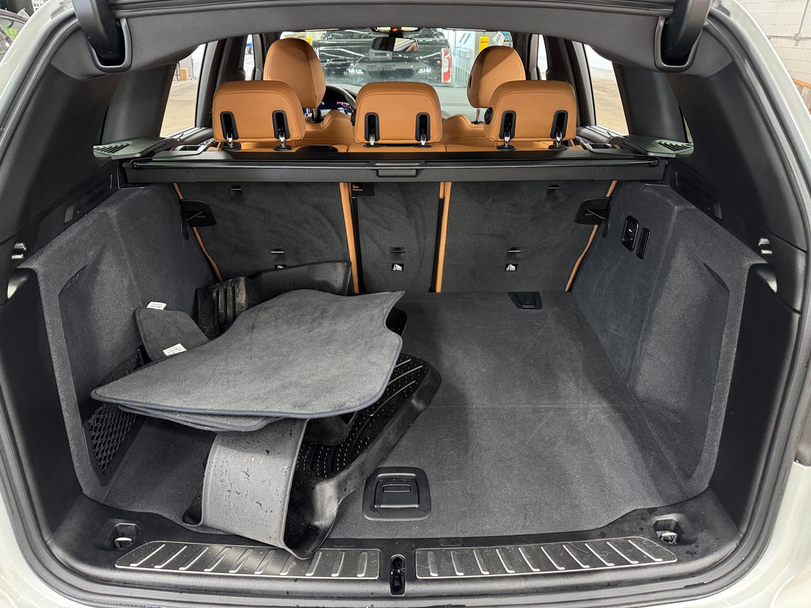 Thumbnail: 2024 BMW X3 - 6