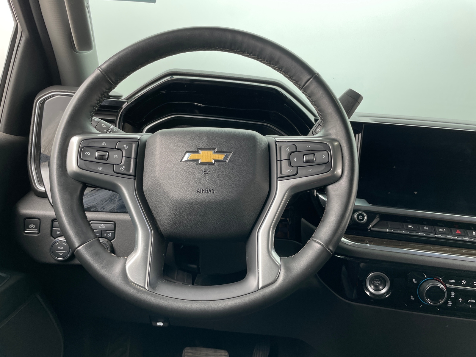 Thumbnail: 2024 Chevrolet Silverado 1500 - 5