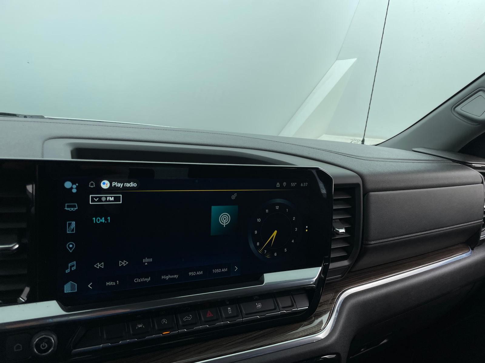 Thumbnail: 2024 Chevrolet Silverado 1500 - 4