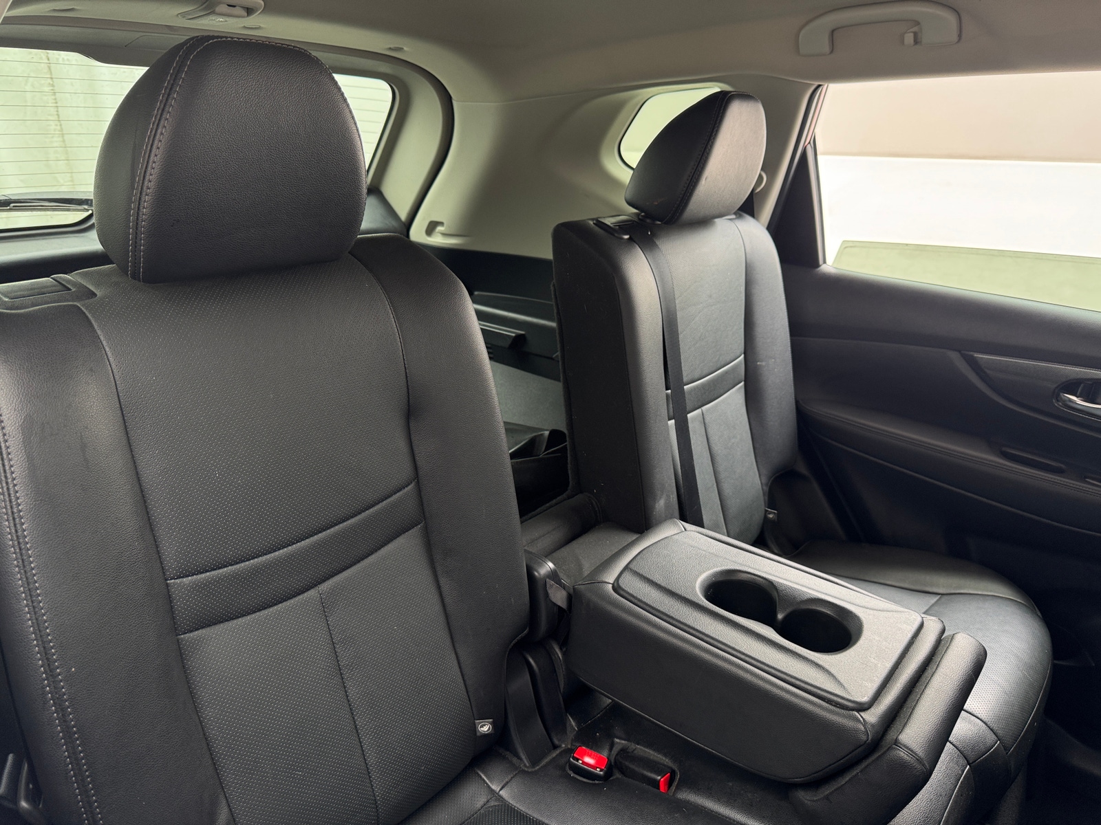 Thumbnail: 2016 Nissan Rogue - 6