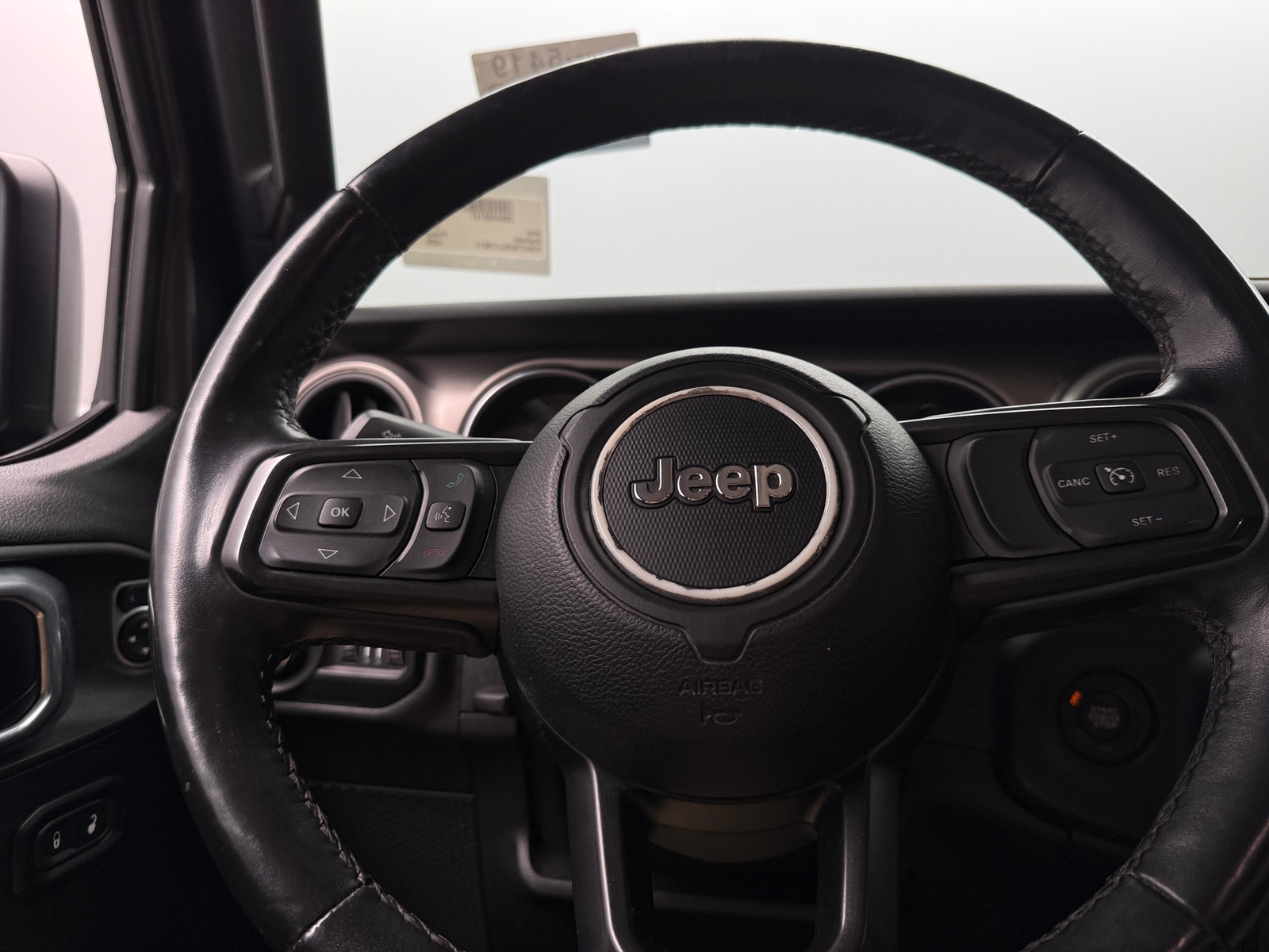 Thumbnail: 2020 Jeep Gladiator - 5