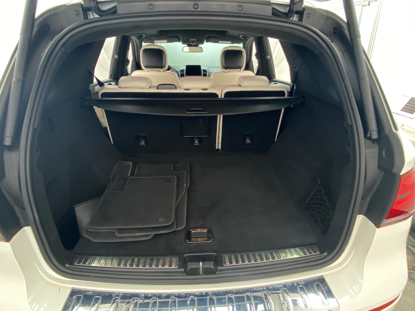 Thumbnail: 2017 Mercedes-Benz GLE - 6