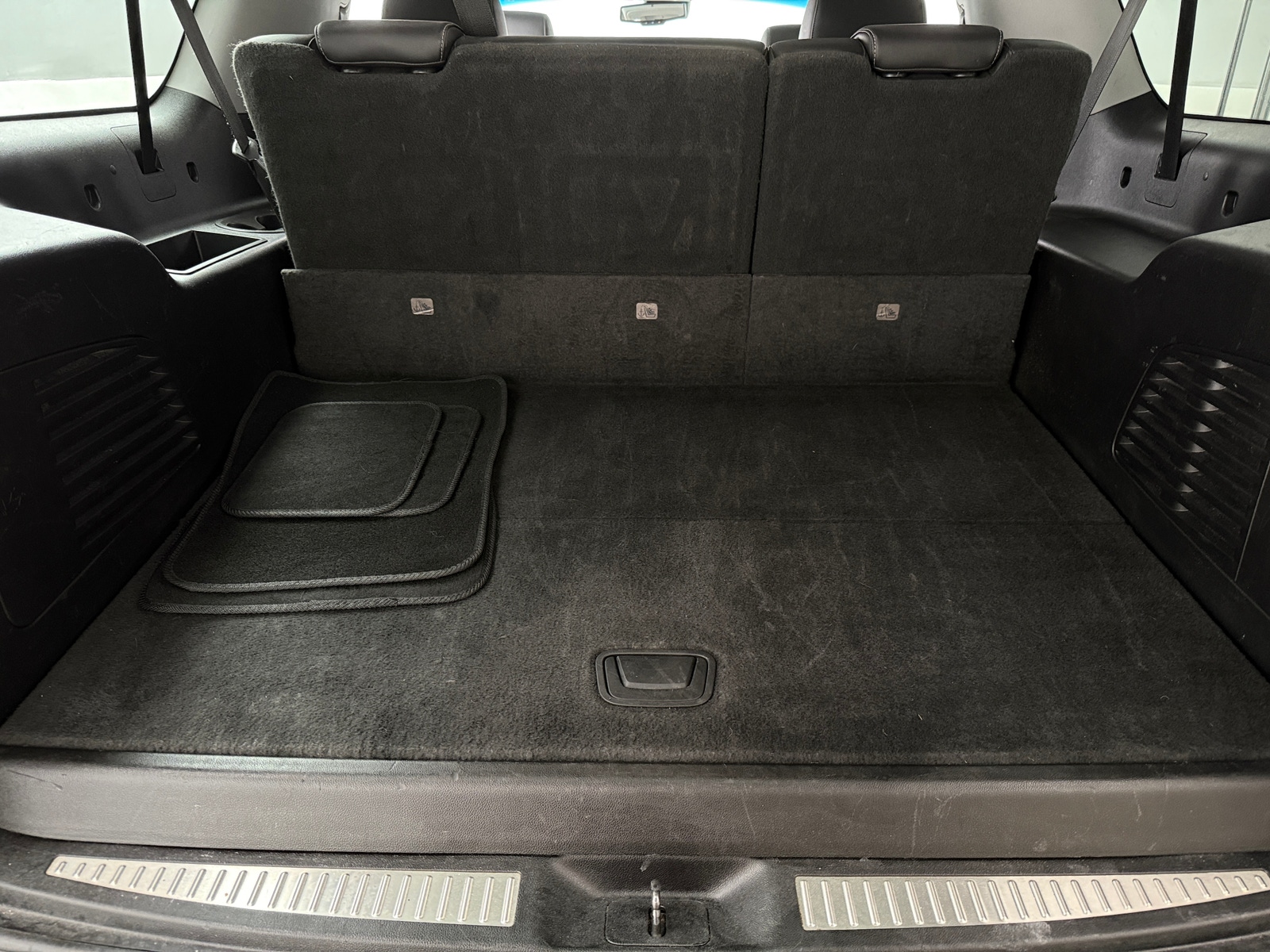 Thumbnail: 2019 Chevrolet Suburban - 6