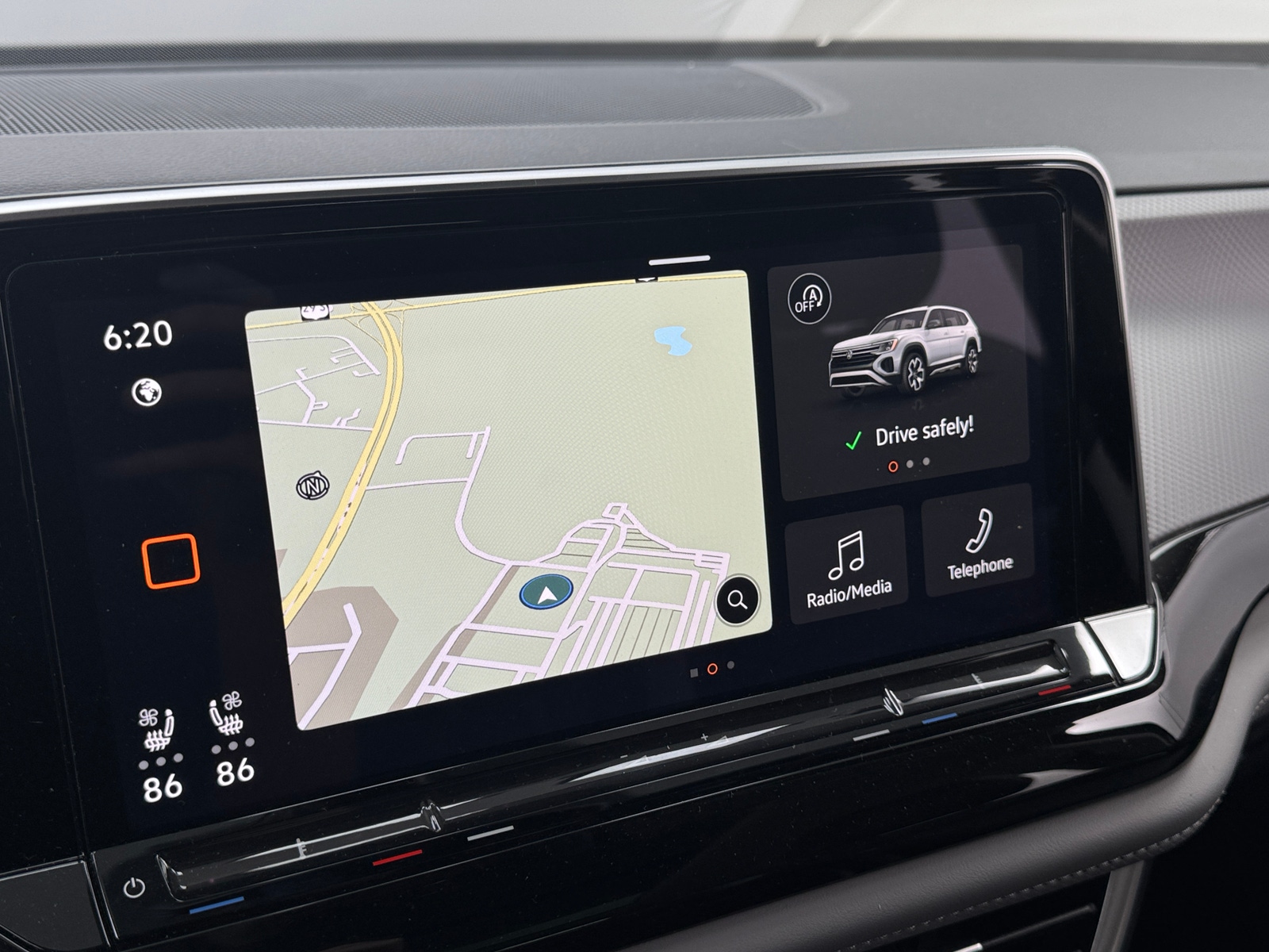 Thumbnail: 2024 Volkswagen Atlas - 3