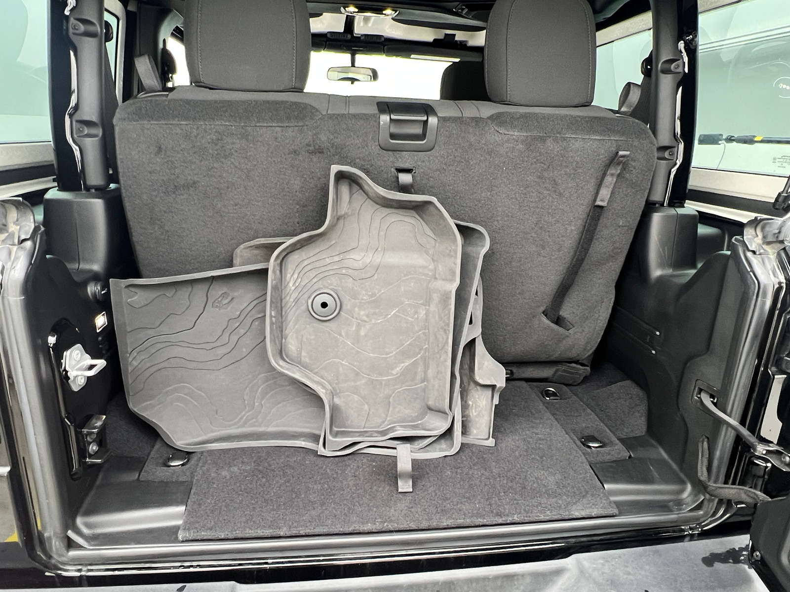 Thumbnail: 2023 Jeep Wrangler - 7