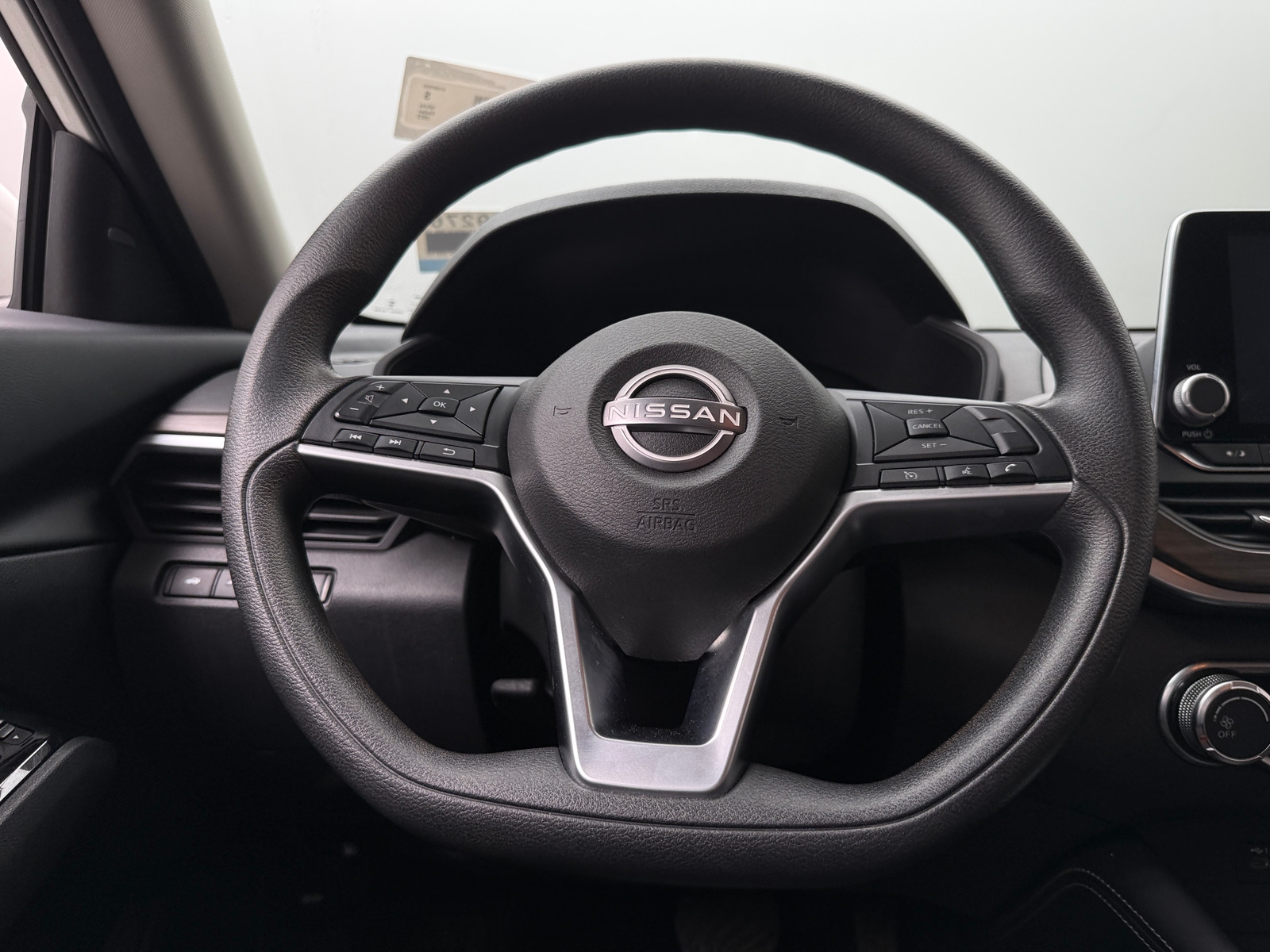 Thumbnail: 2023 Nissan Altima - 5