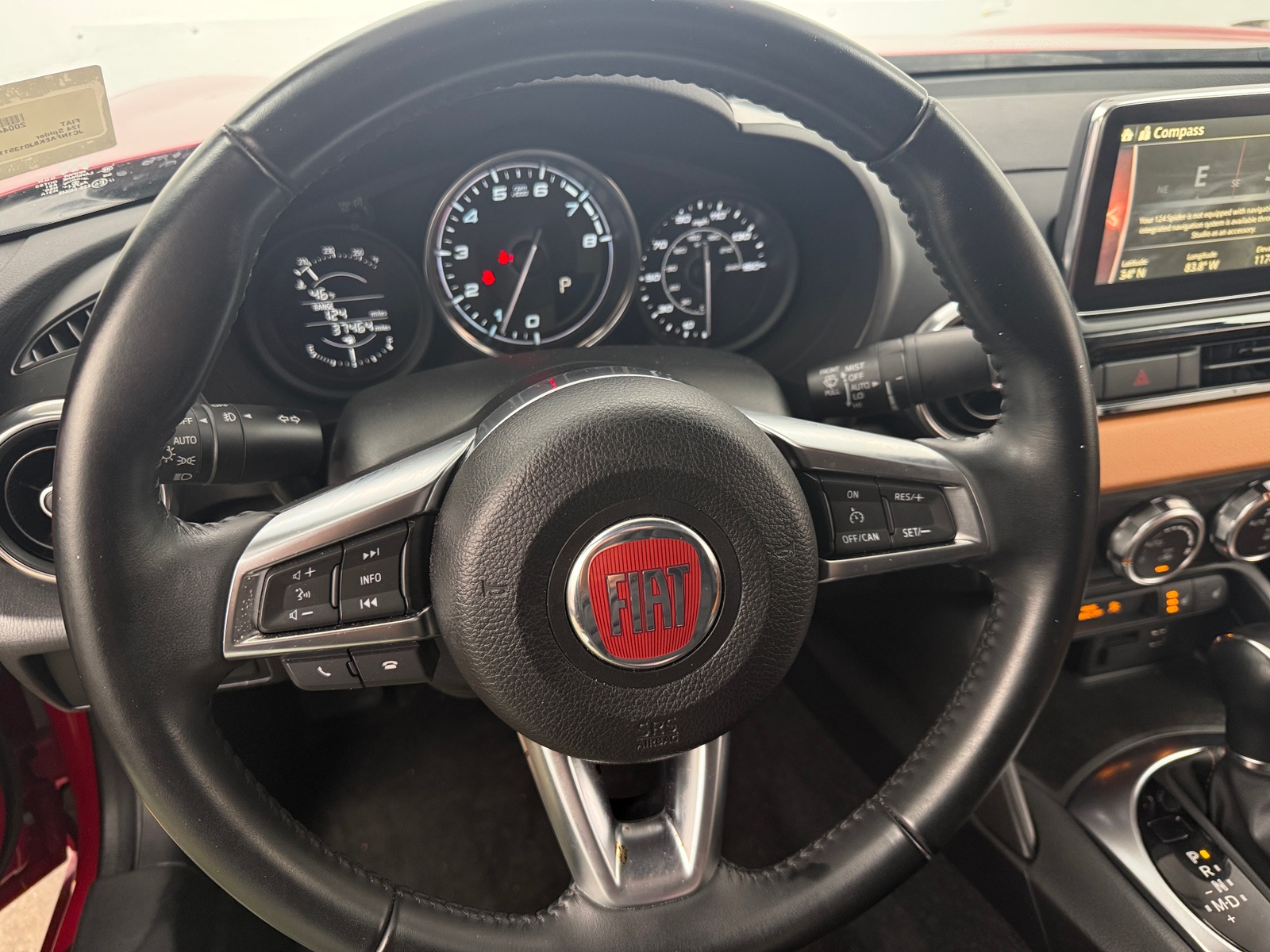 Thumbnail: 2018 Fiat 124 Spider - 3