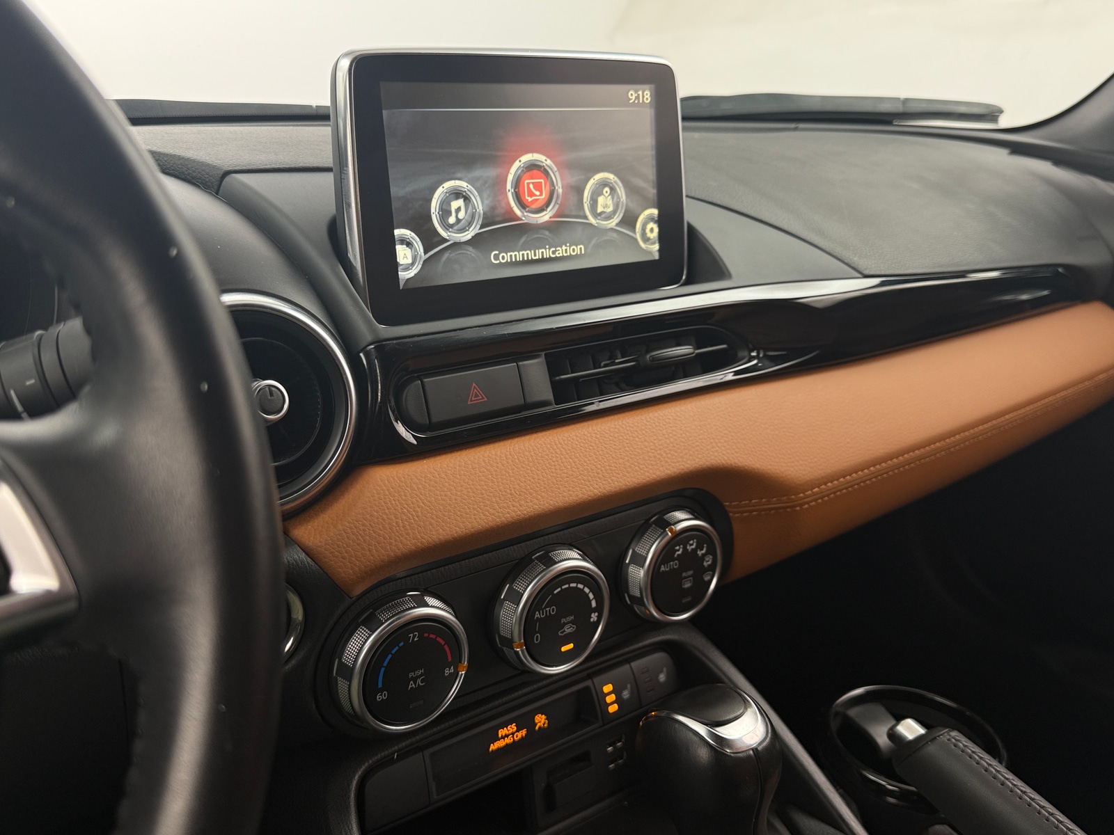 Thumbnail: 2018 Fiat 124 Spider - 2