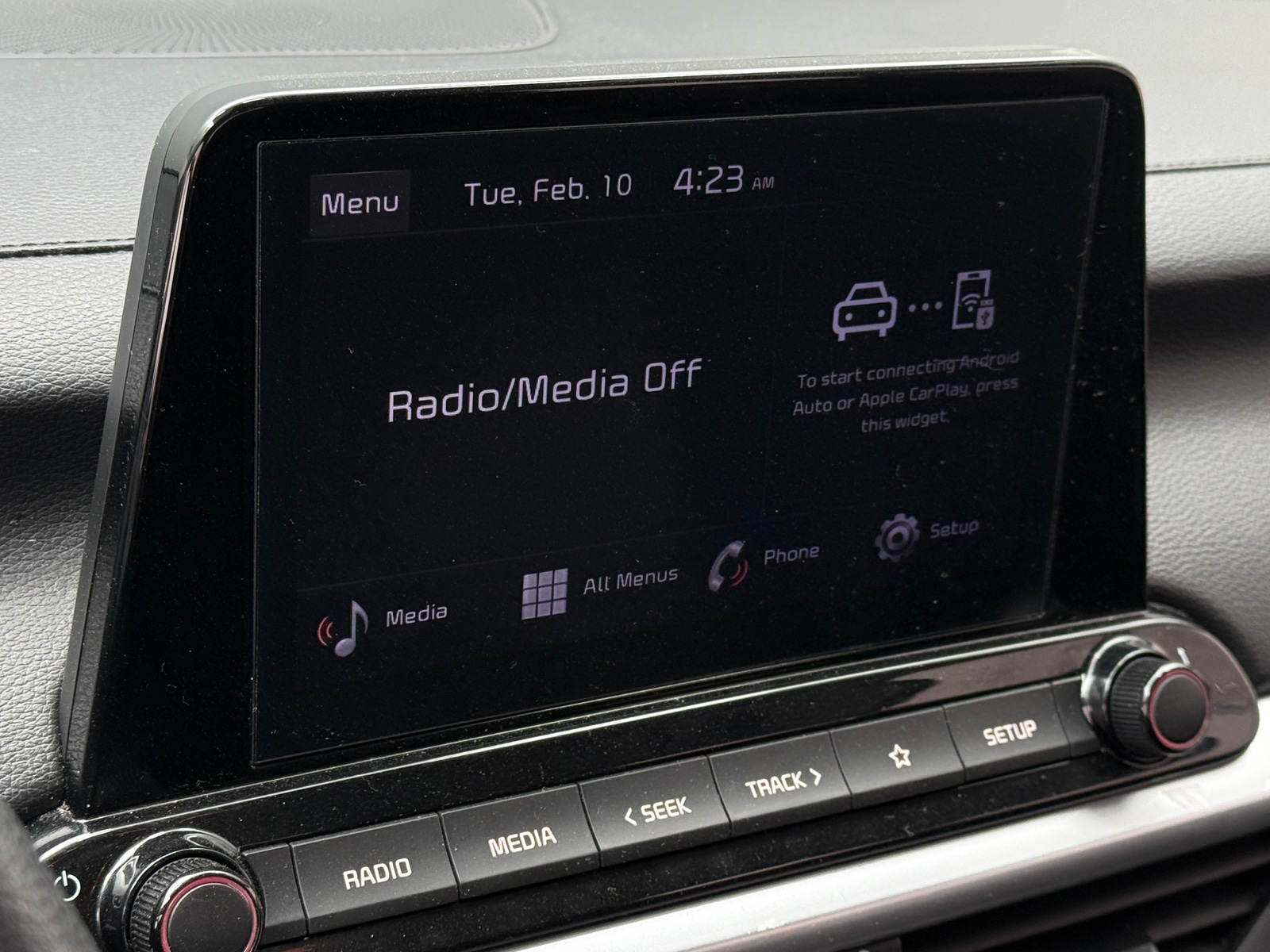 Thumbnail: 2024 Kia Forte - 4