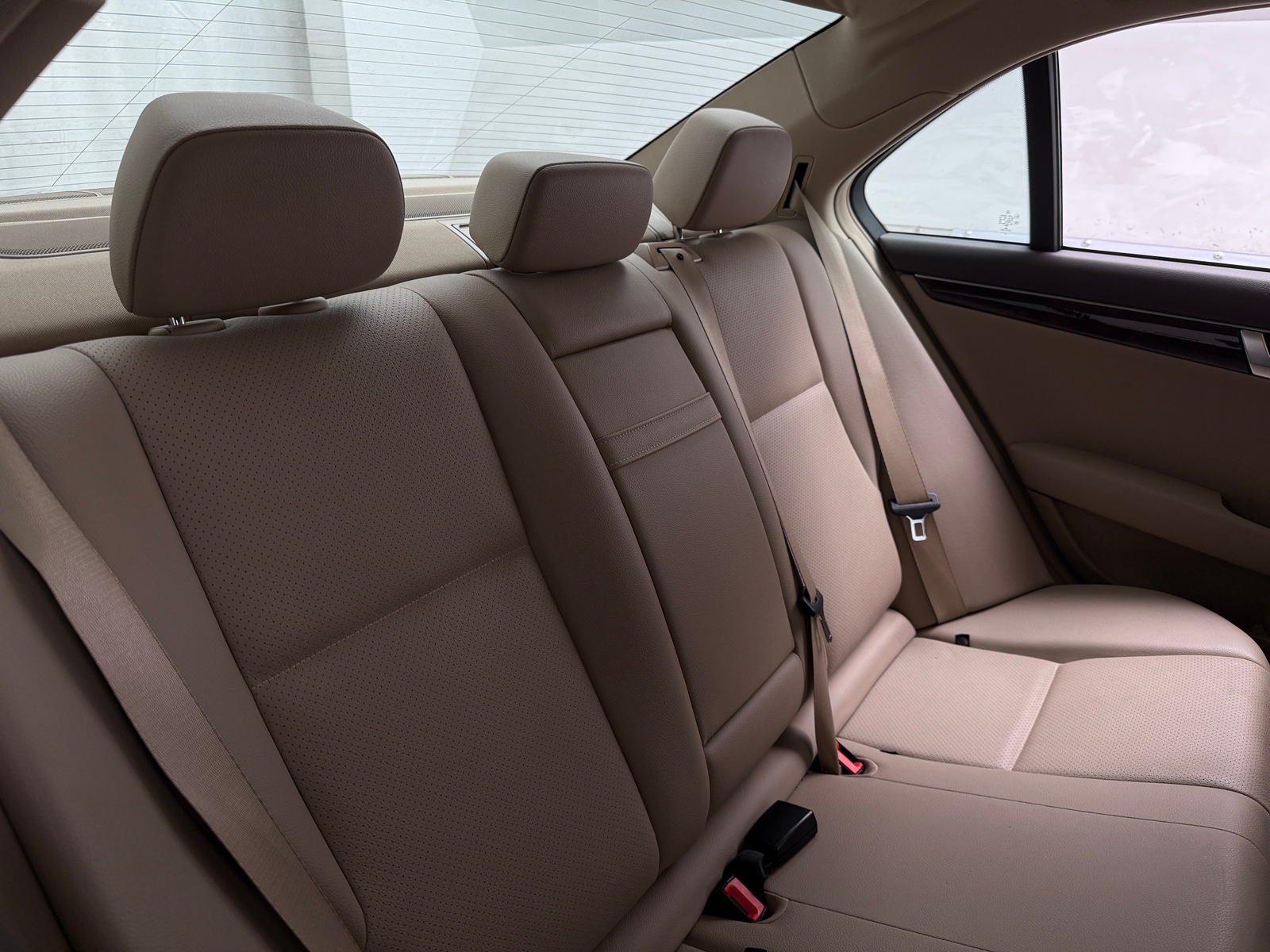 Thumbnail: 2014 Mercedes-Benz C-Class - 5