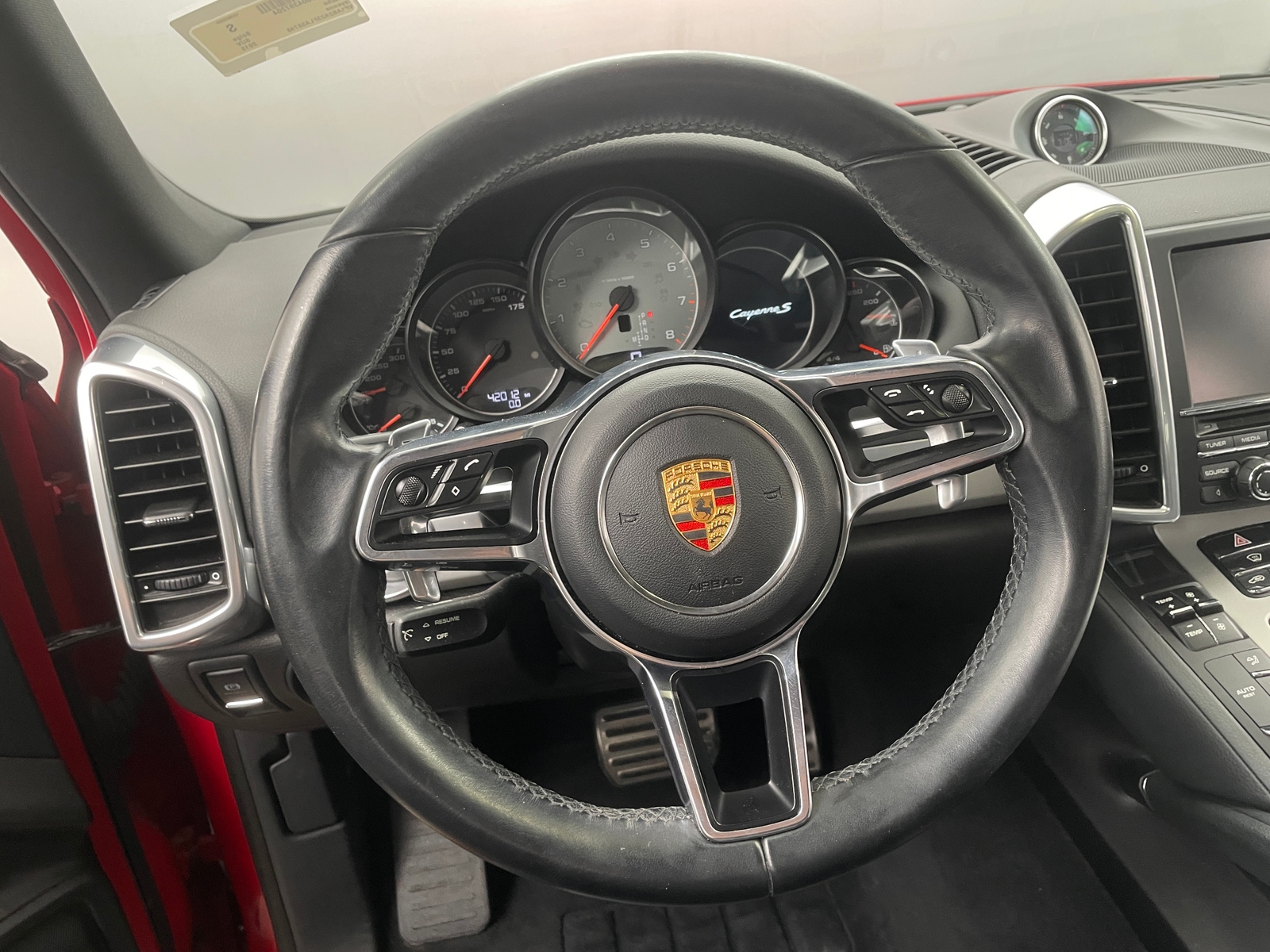 Thumbnail: 2015 Porsche Cayenne - 4