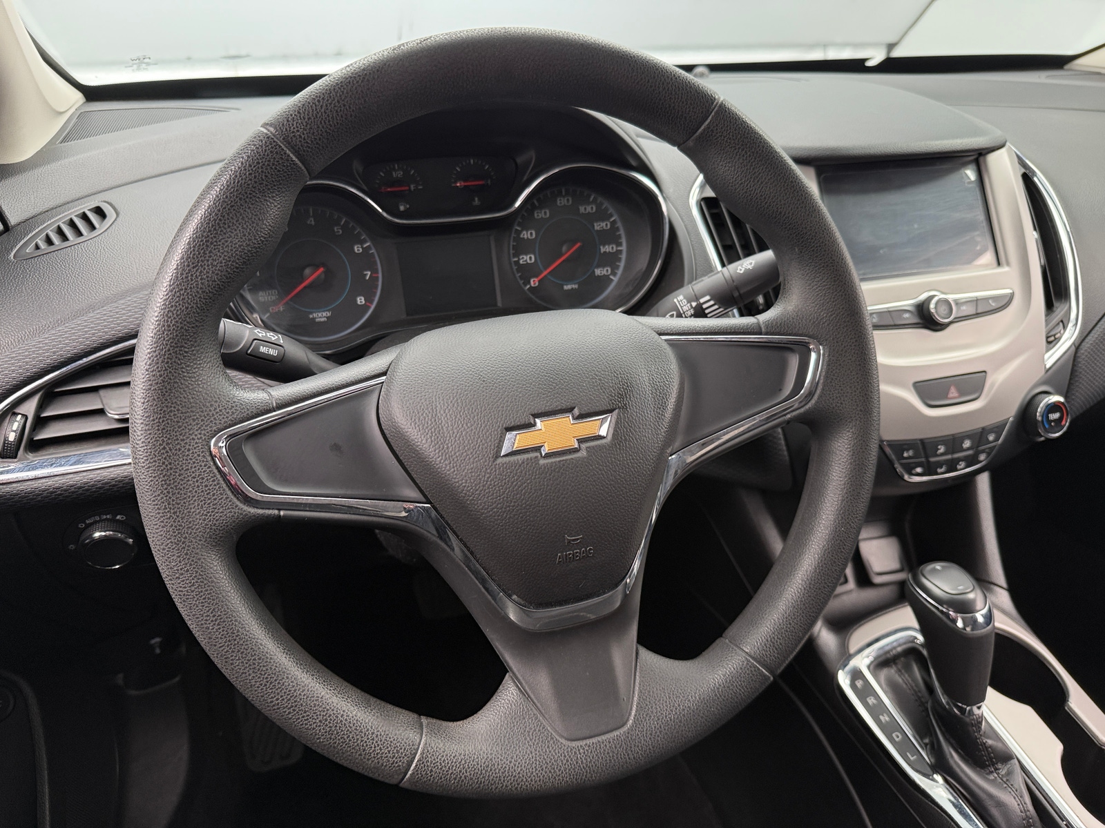 Thumbnail: 2018 Chevrolet Cruze - 5