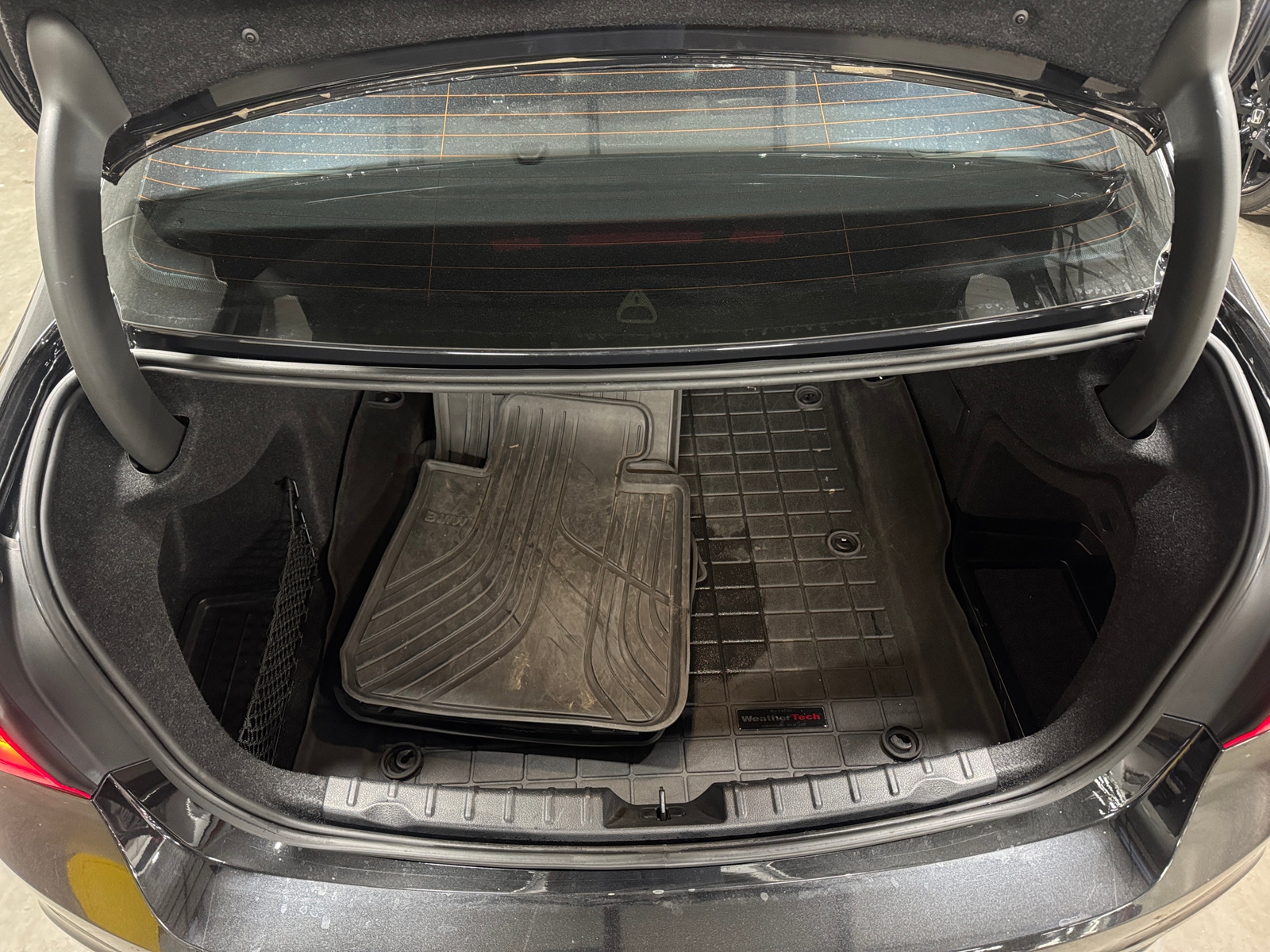 Thumbnail: 2016 BMW 3 Series - 6