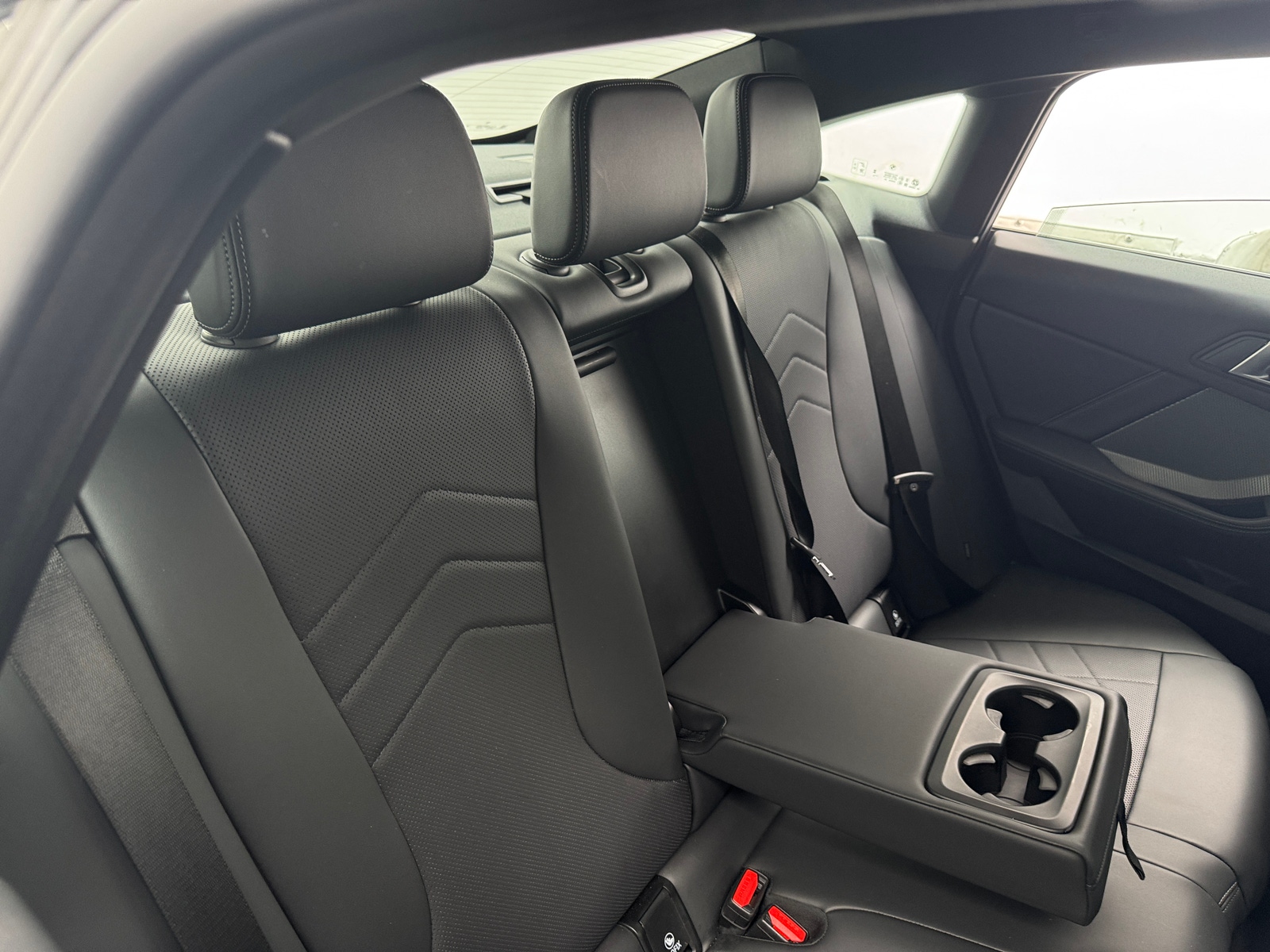 Thumbnail: 2025 BMW 2 Series - 5