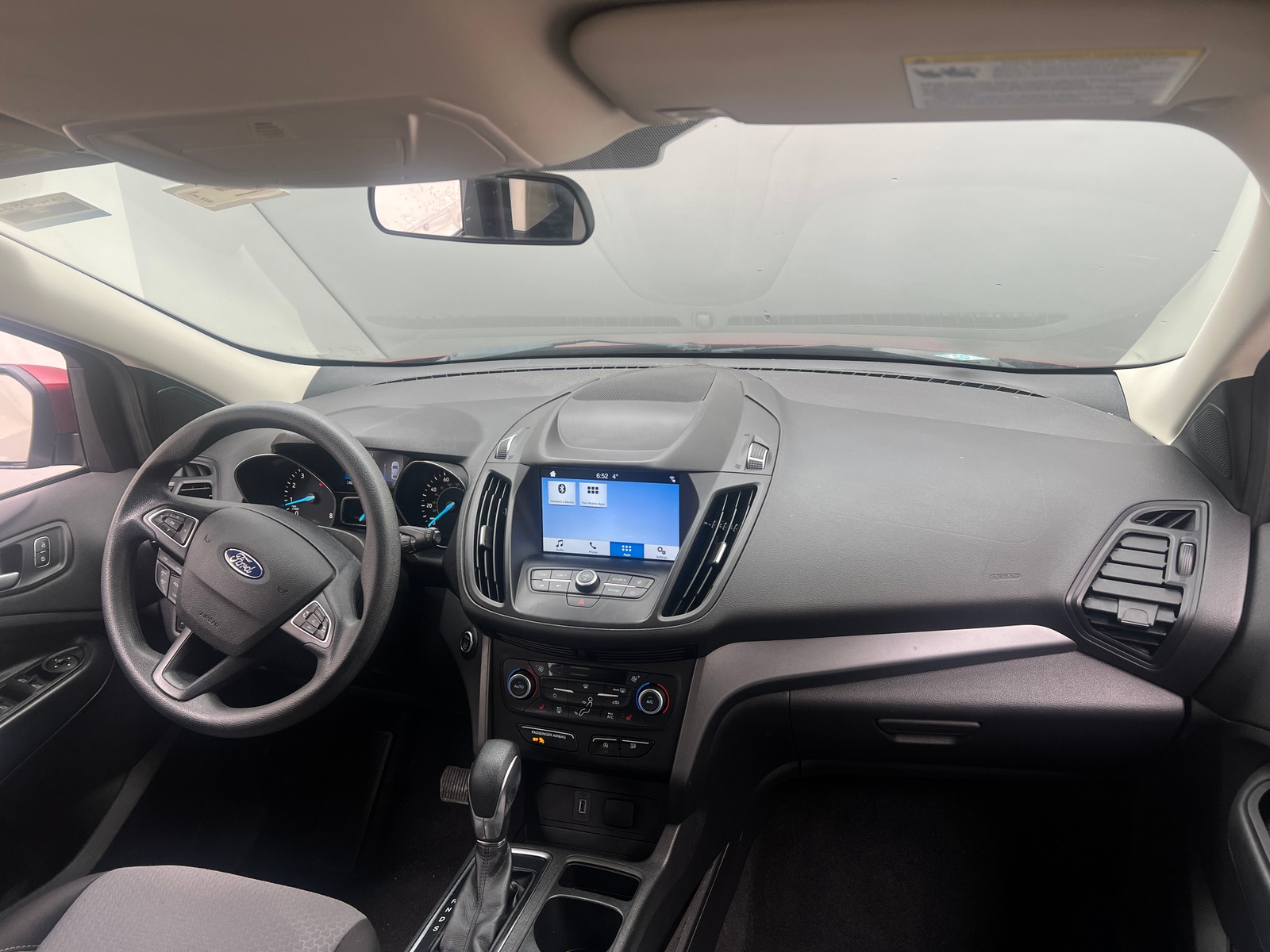 Thumbnail: 2019 Ford Escape - 3