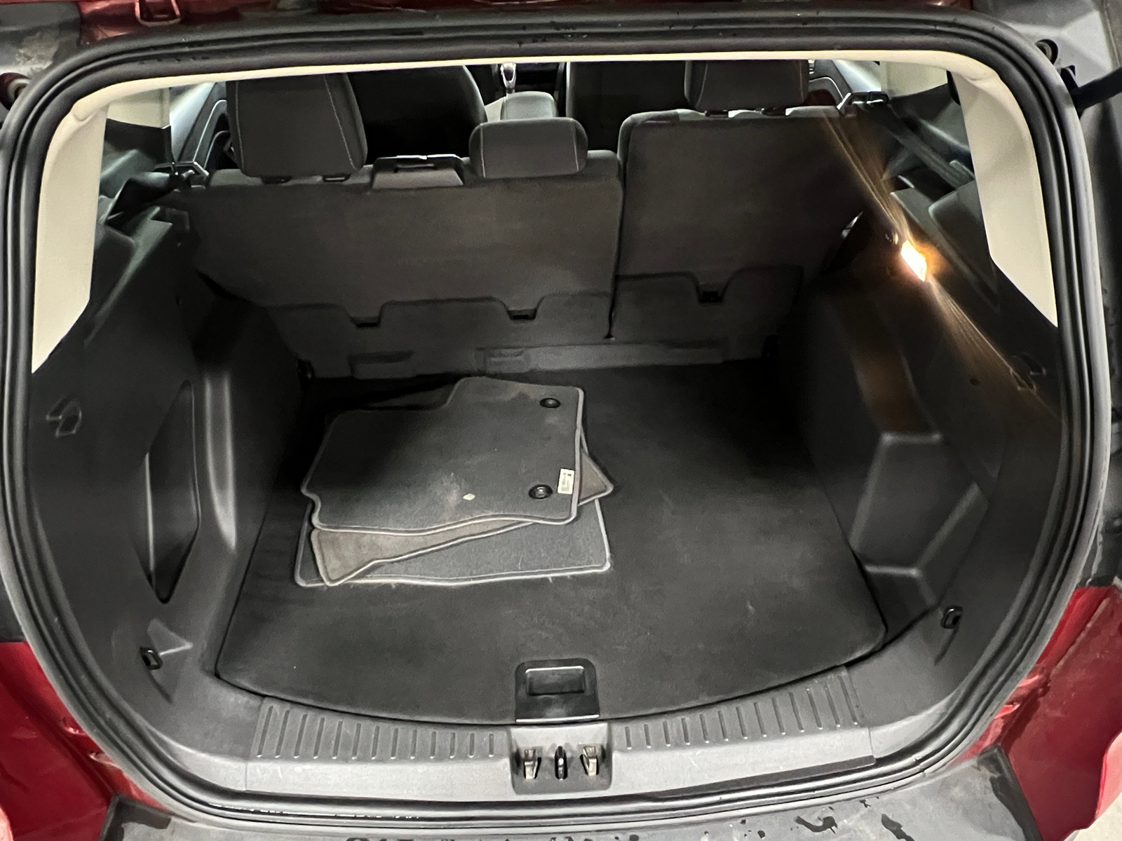 Thumbnail: 2019 Ford Escape - 7