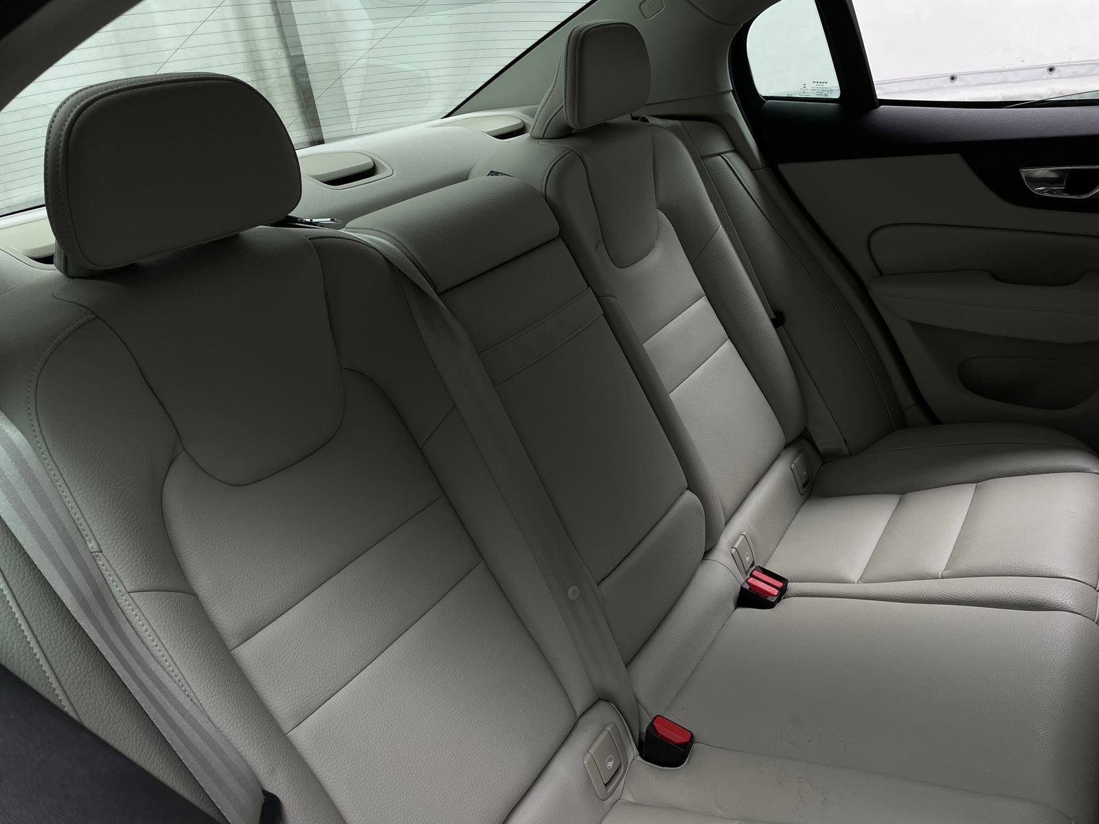 Thumbnail: 2020 Volvo S60 - 5