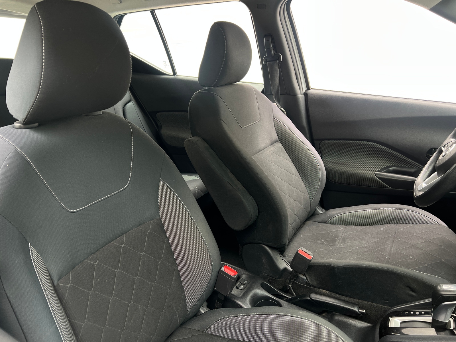 Thumbnail: 2020 Nissan Kicks - 2