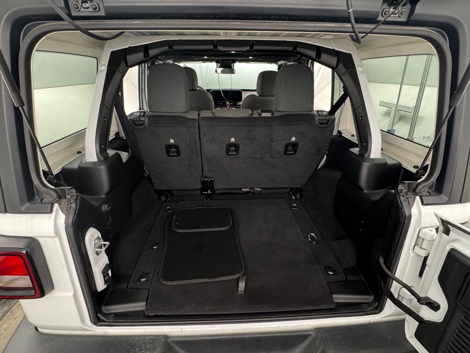 Thumbnail: 2025 Jeep Wrangler - 7