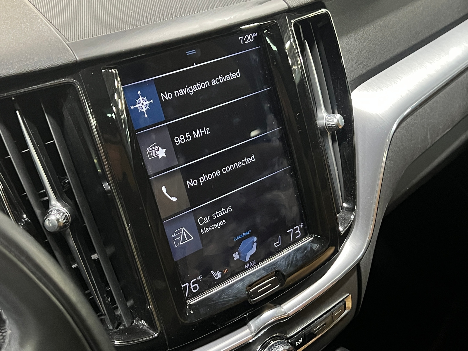 Thumbnail: 2020 Volvo XC60 - 3