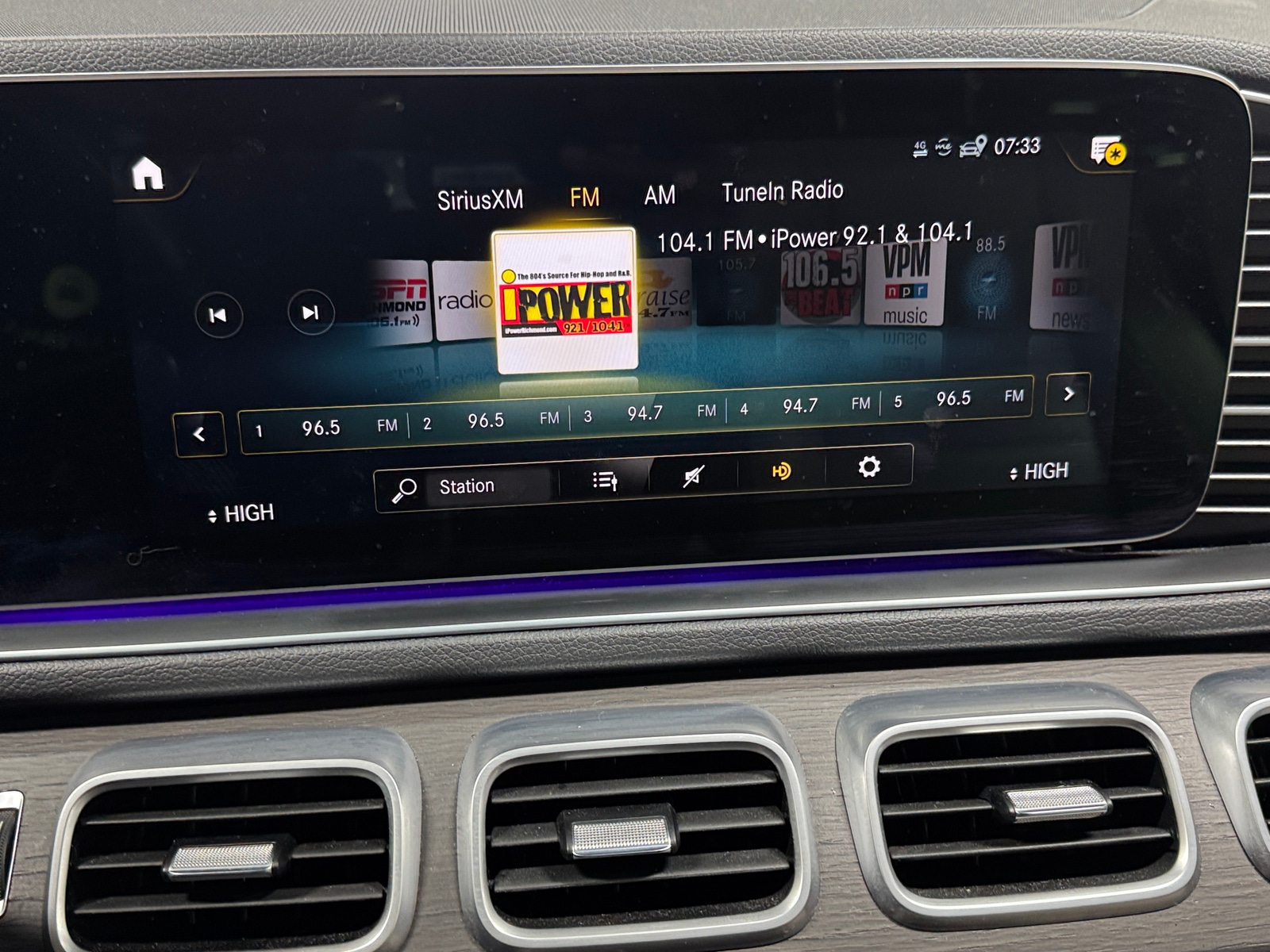 Thumbnail: 2023 Mercedes-Benz GLE - 3