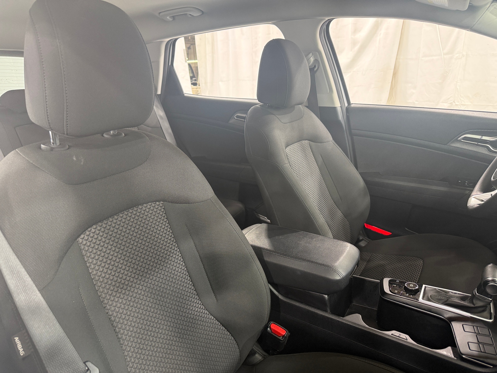 Thumbnail: 2025 Kia Sportage - 2