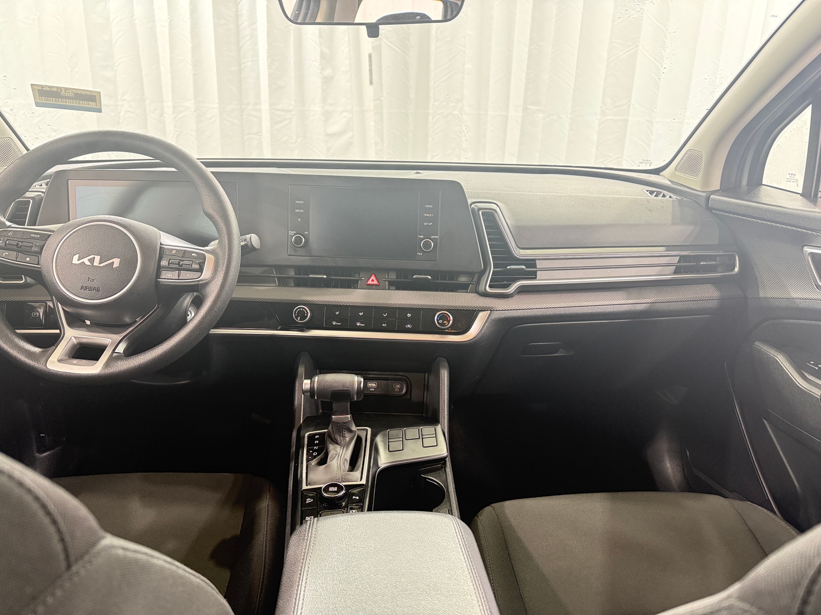 Thumbnail: 2025 Kia Sportage - 3