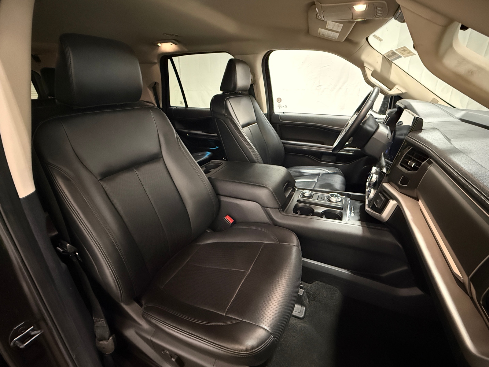 Thumbnail: 2023 Ford Expedition MAX - 2