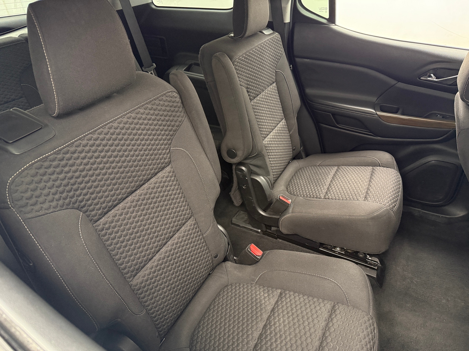 Thumbnail: 2017 GMC Acadia - 6