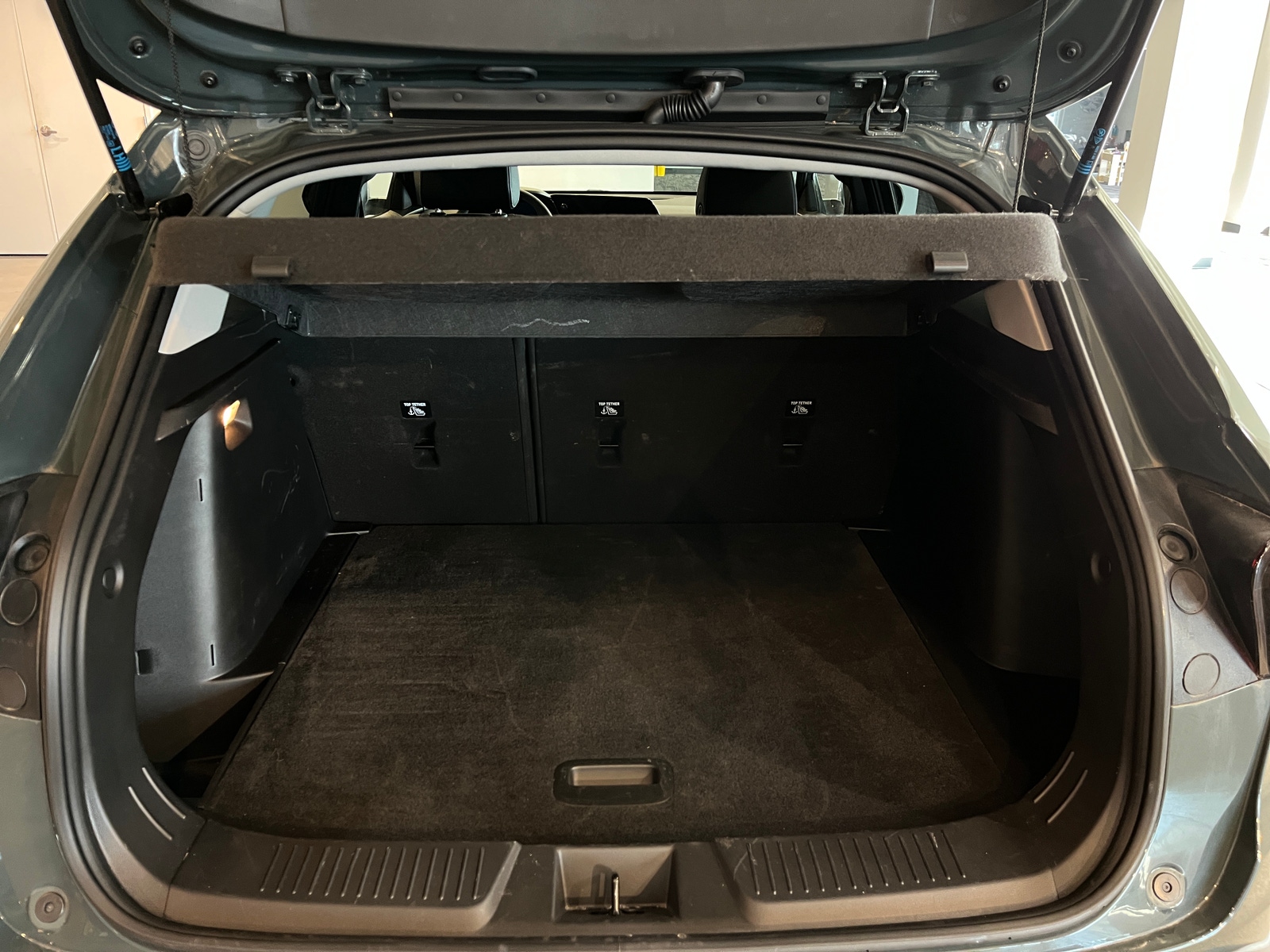 Thumbnail: 2025 Chevrolet Trax - 6