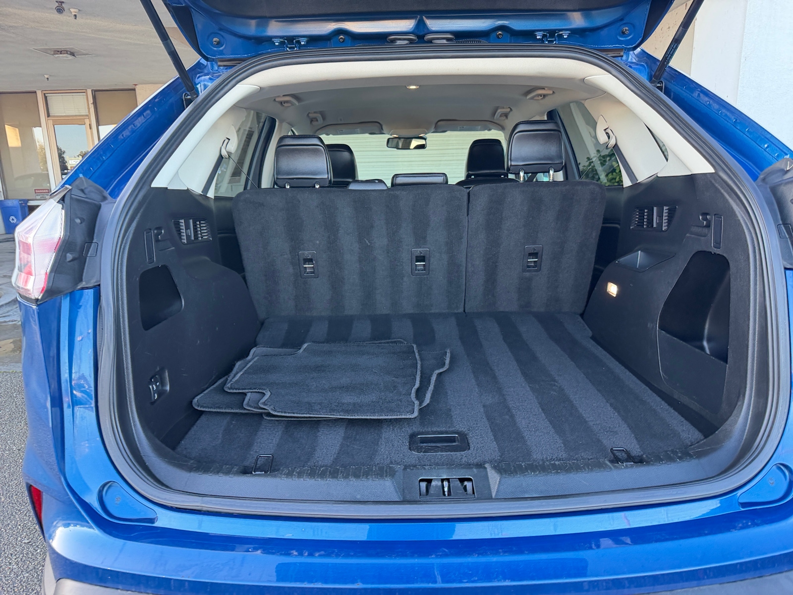 Thumbnail: 2024 Ford Edge - 5