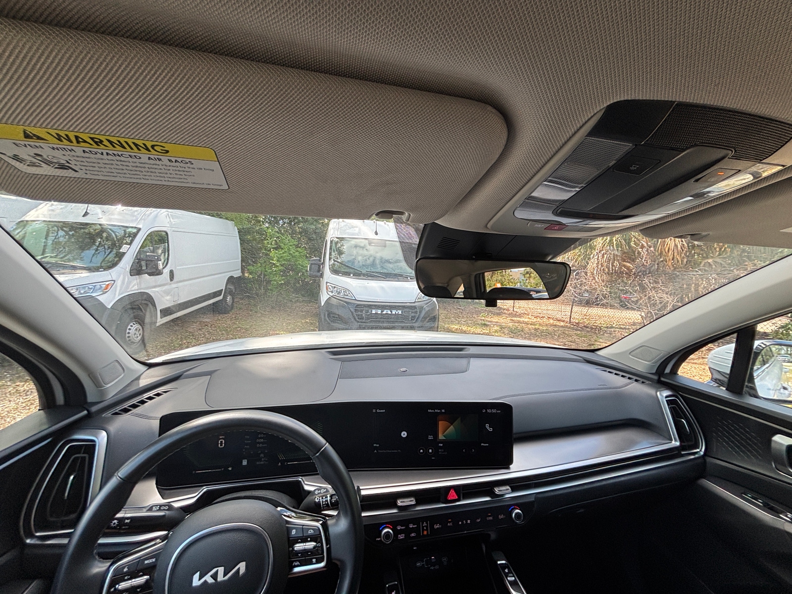 Thumbnail: 2024 Kia Sorento - 3