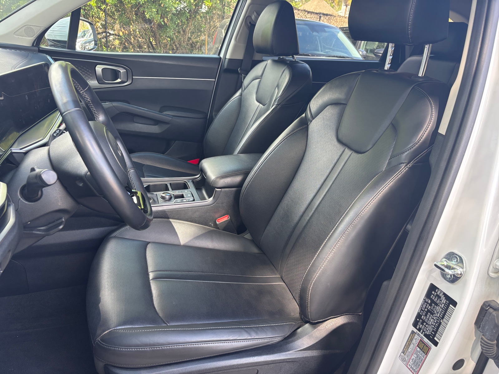 Thumbnail: 2024 Kia Sorento - 2