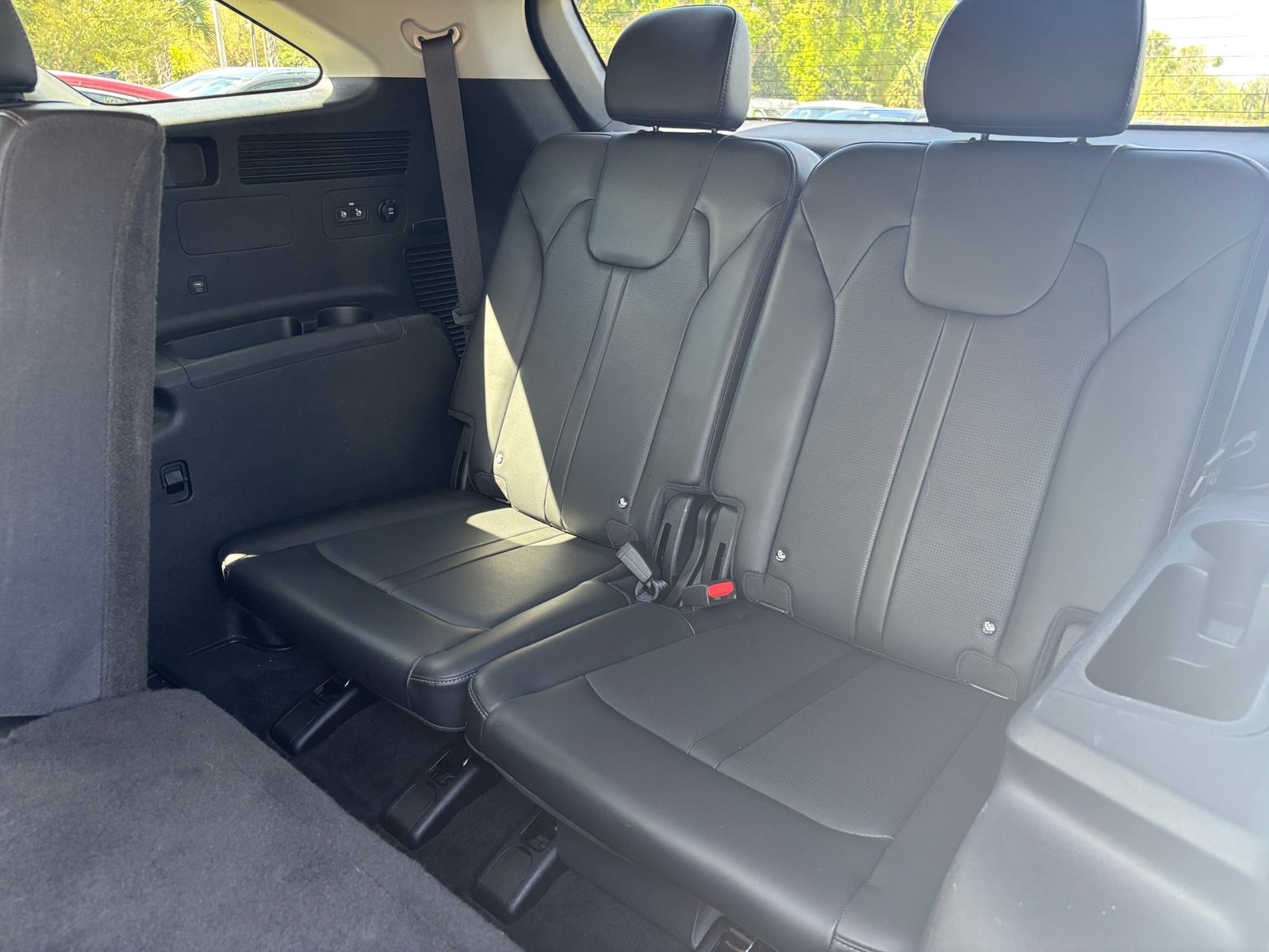 Thumbnail: 2024 Kia Sorento - 6