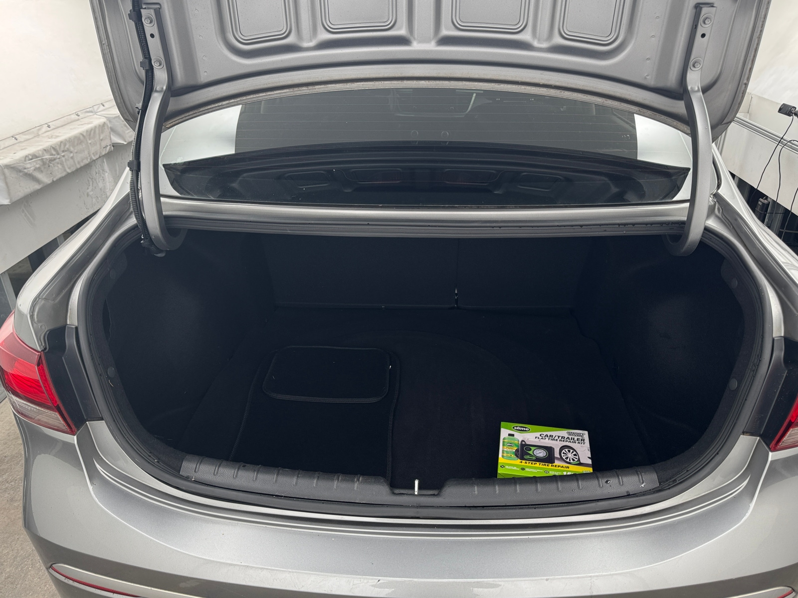 Thumbnail: 2021 Kia Rio - 7