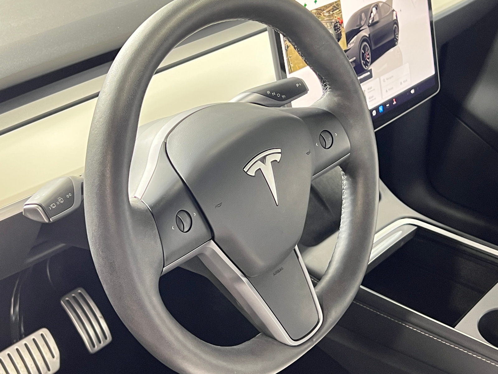Thumbnail: 2025 Tesla Model Y - 4
